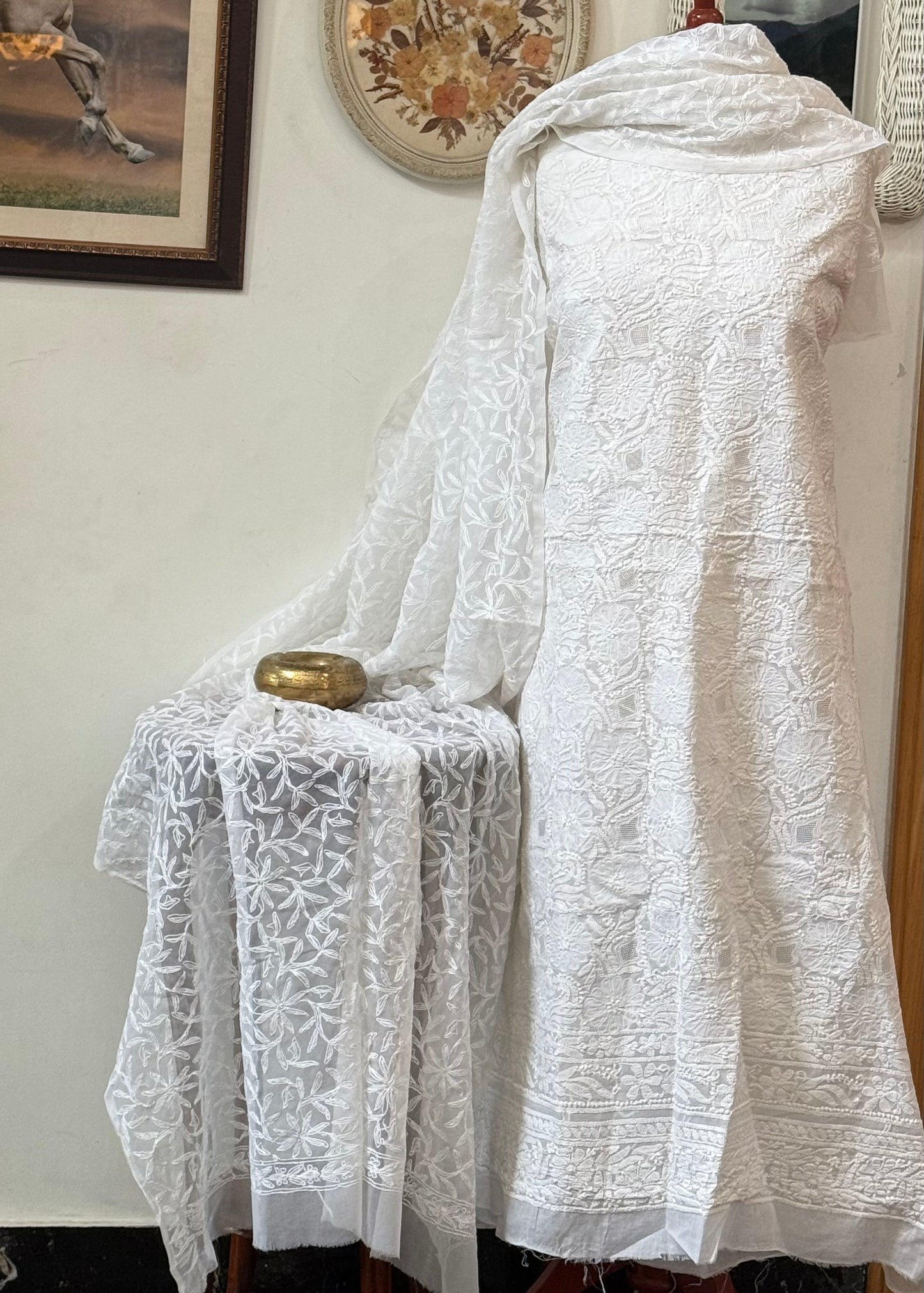 Soft cotton lawn  kurta with chiffon duppata hand work