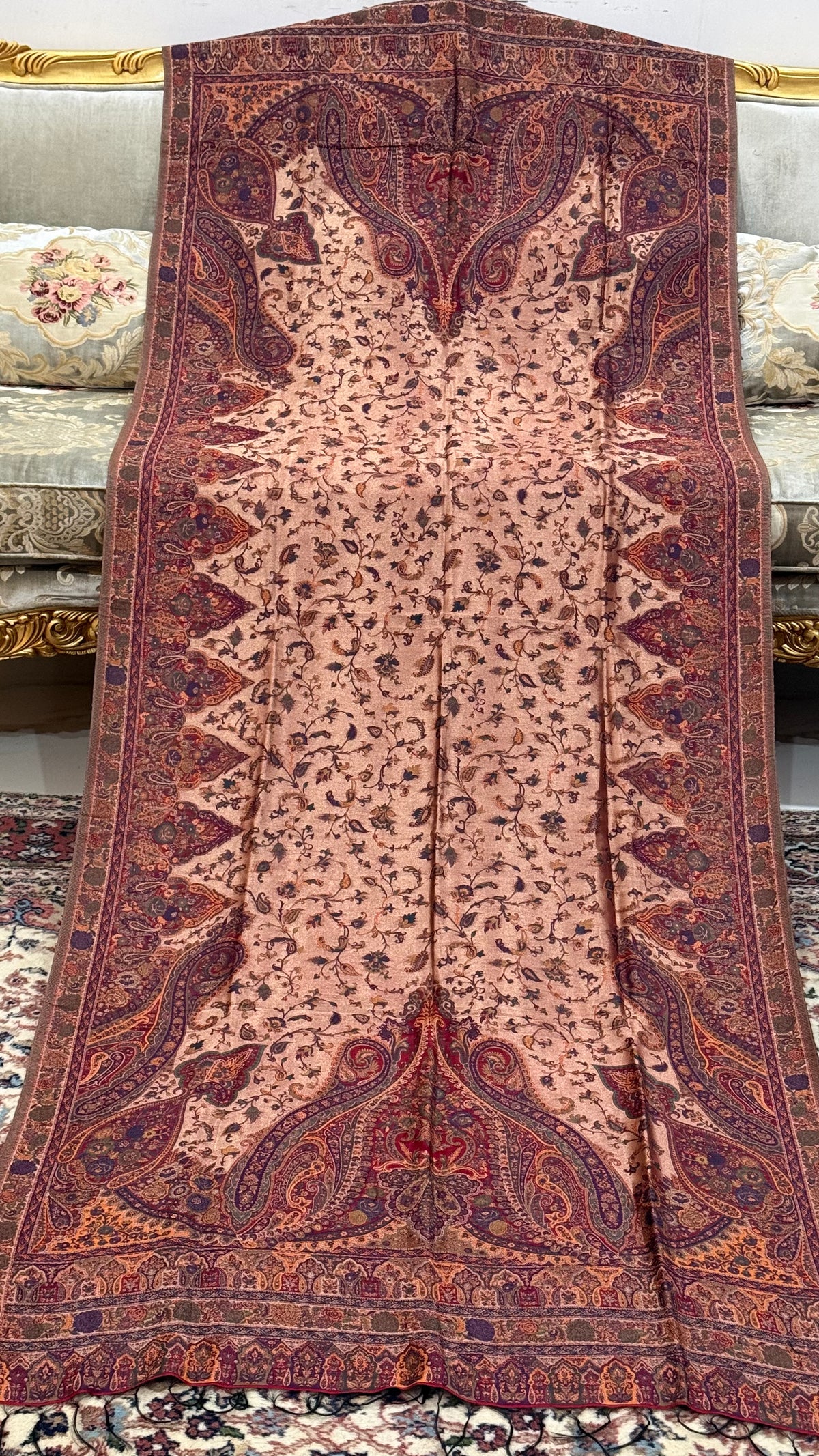 NOOR-E-KANI