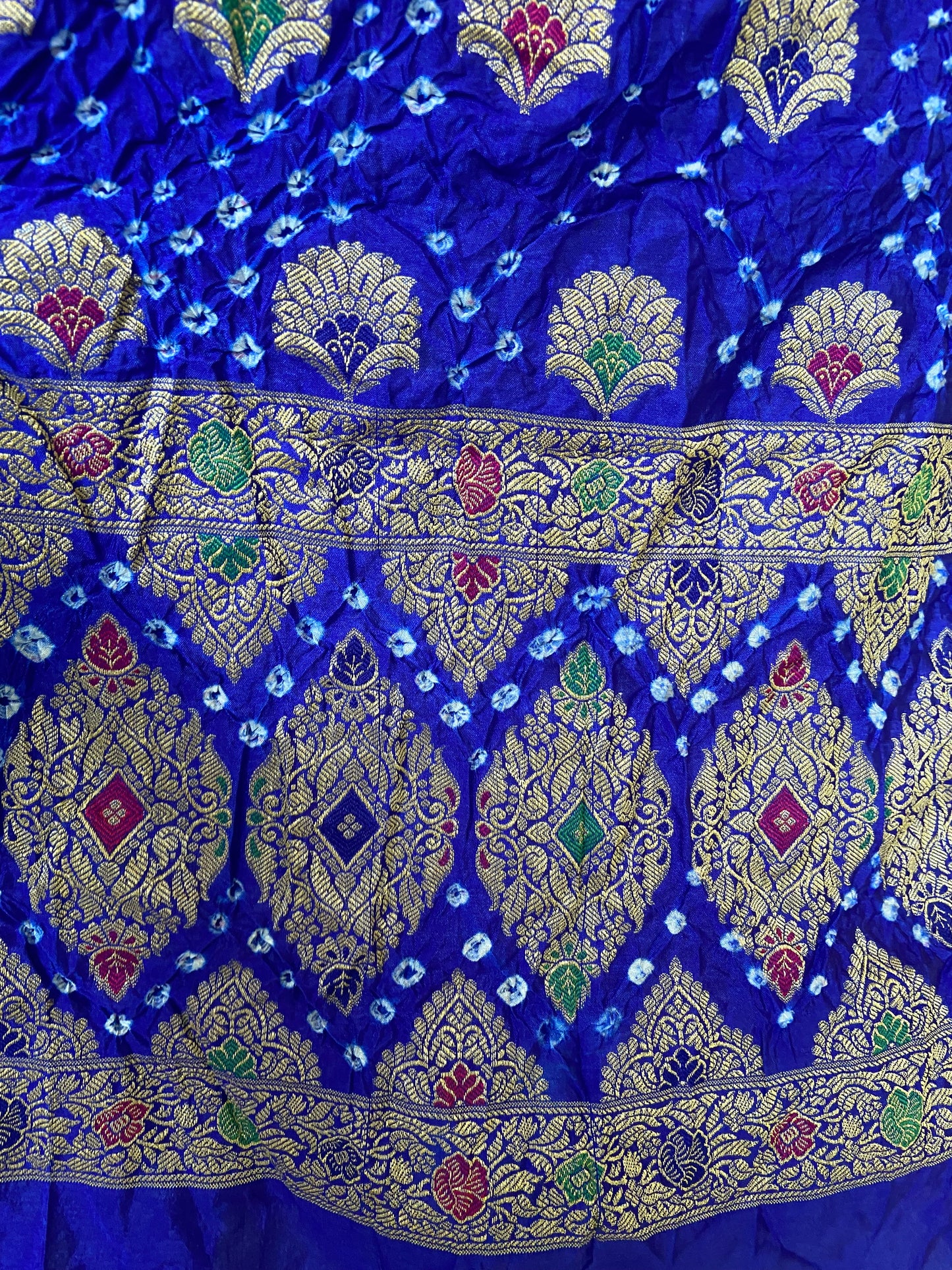 Meena Kari suits