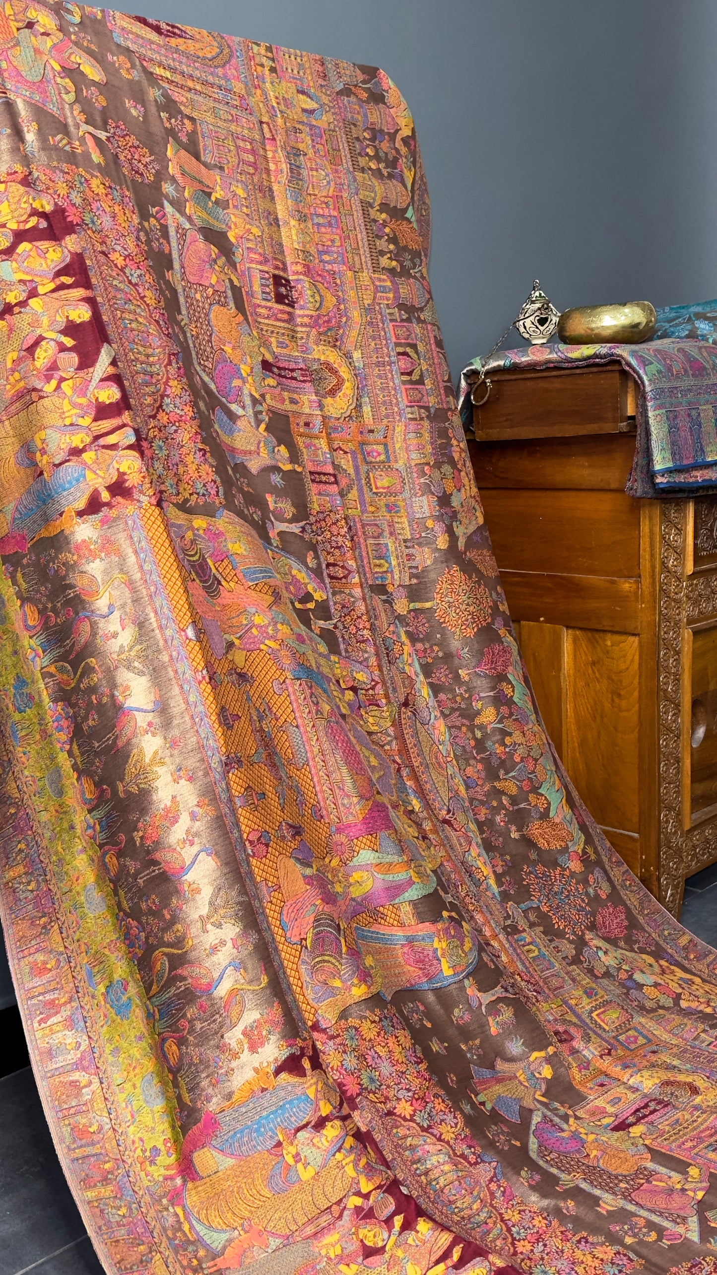 DARBAR SHAWL