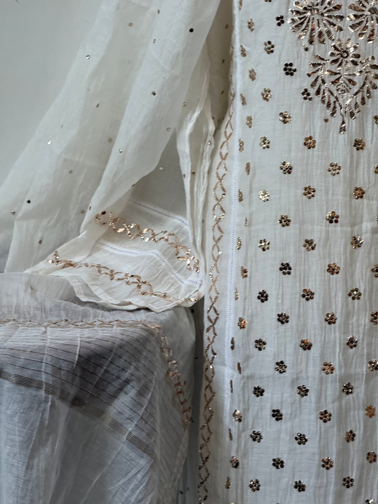 Mul chanderi kurta set mukesh work