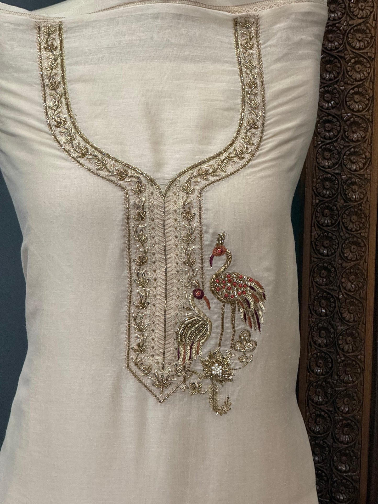 REGAL LOOM