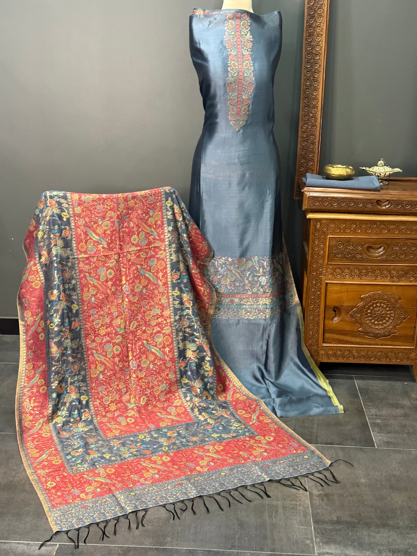 LREGAL LOOM