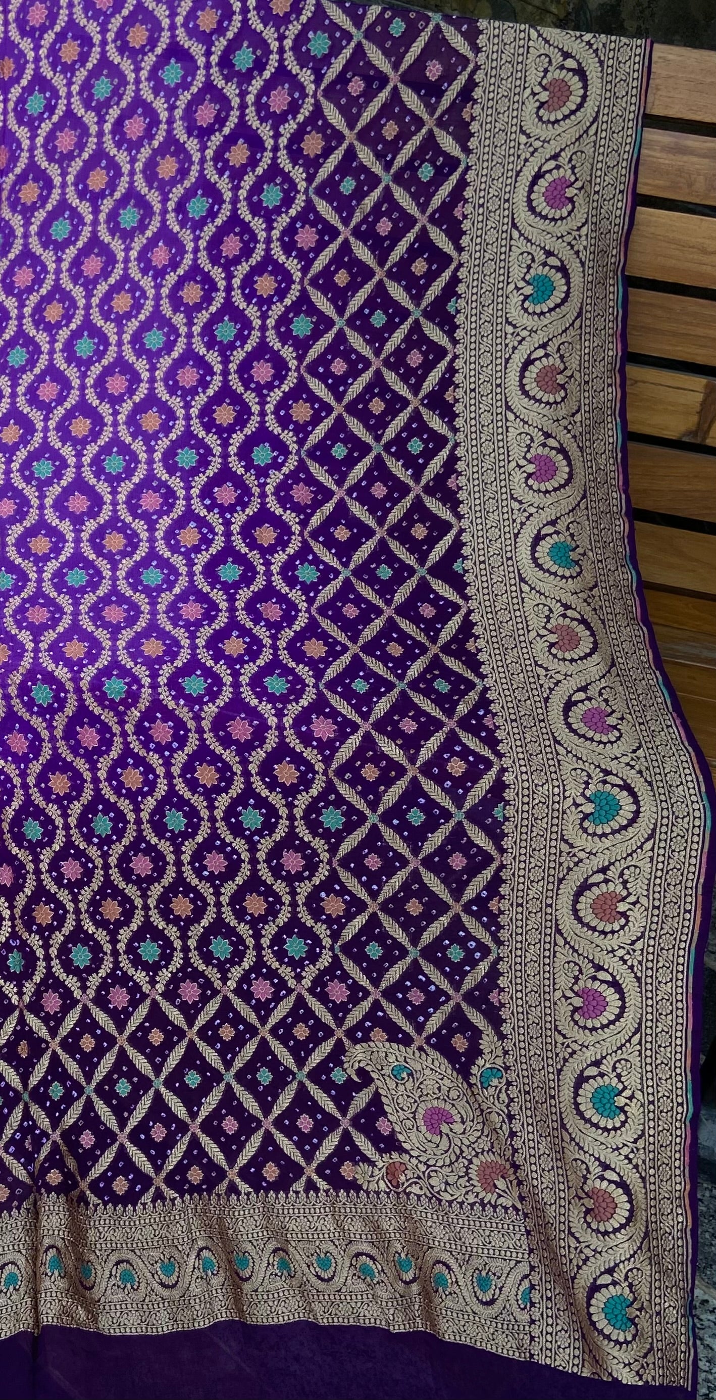 Pure Georgette neem Zari with mena kari