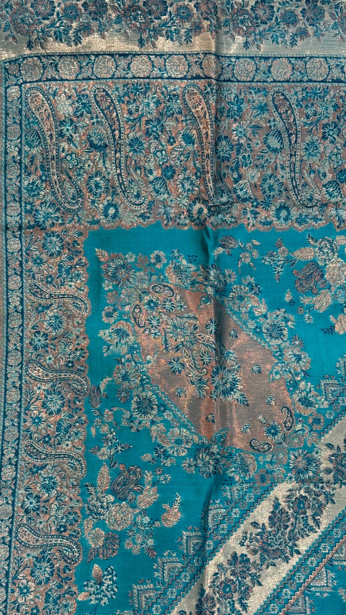 NOOR-E-KANI