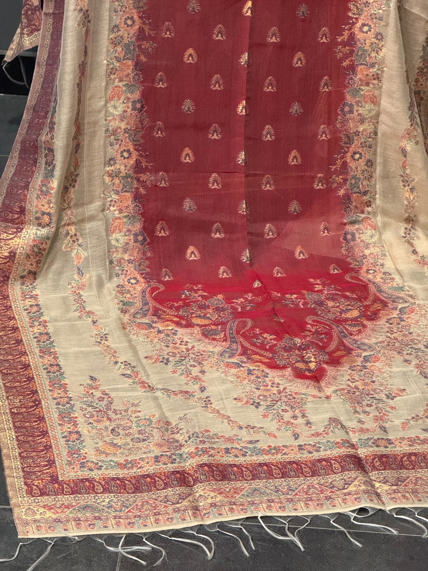 REGAL LOOM SHAHI RESHAM