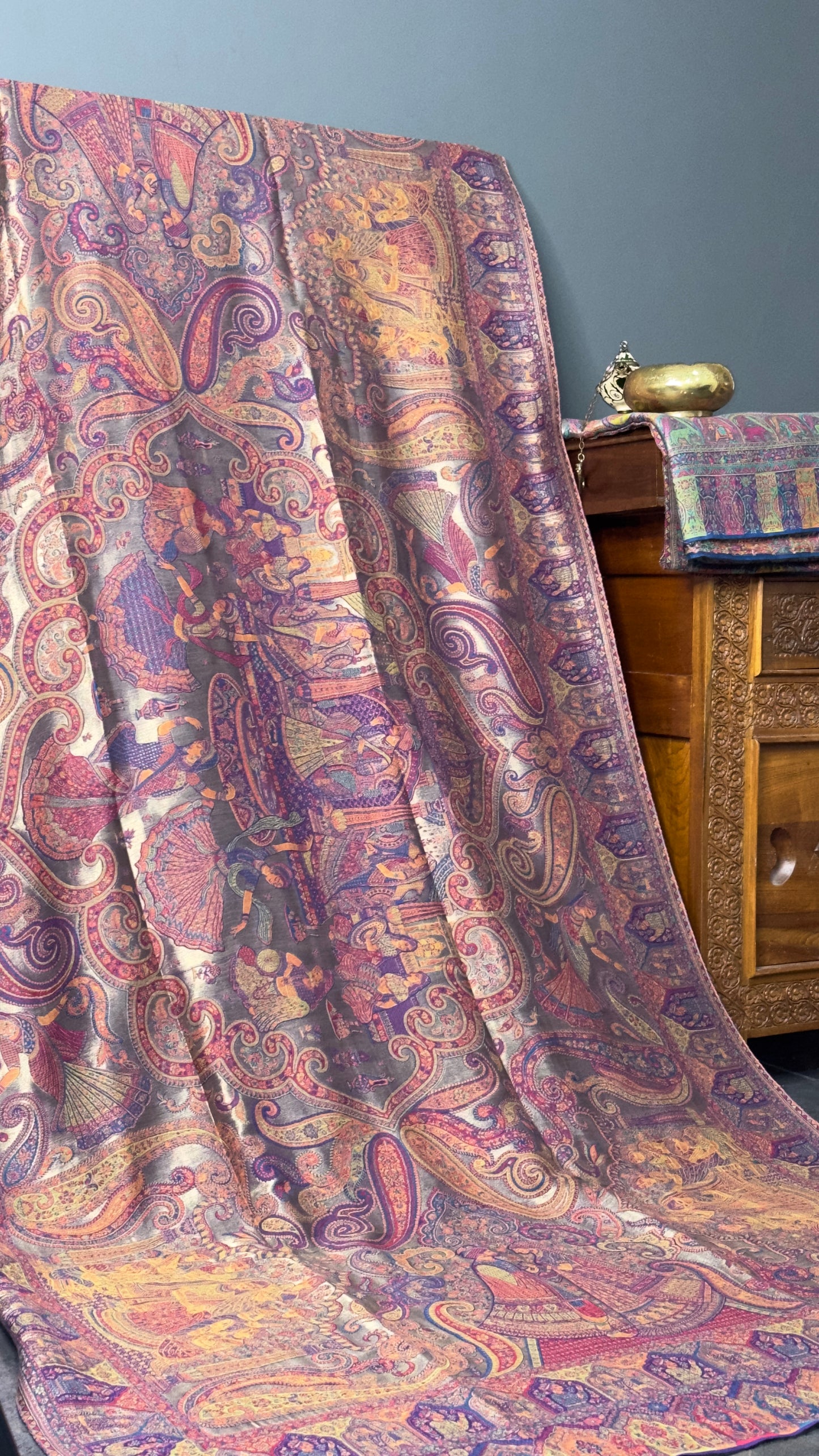DARBAR SHAWL