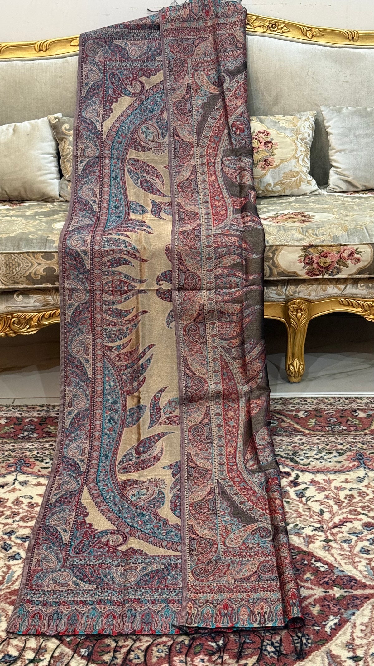 NOOR-E-KANI