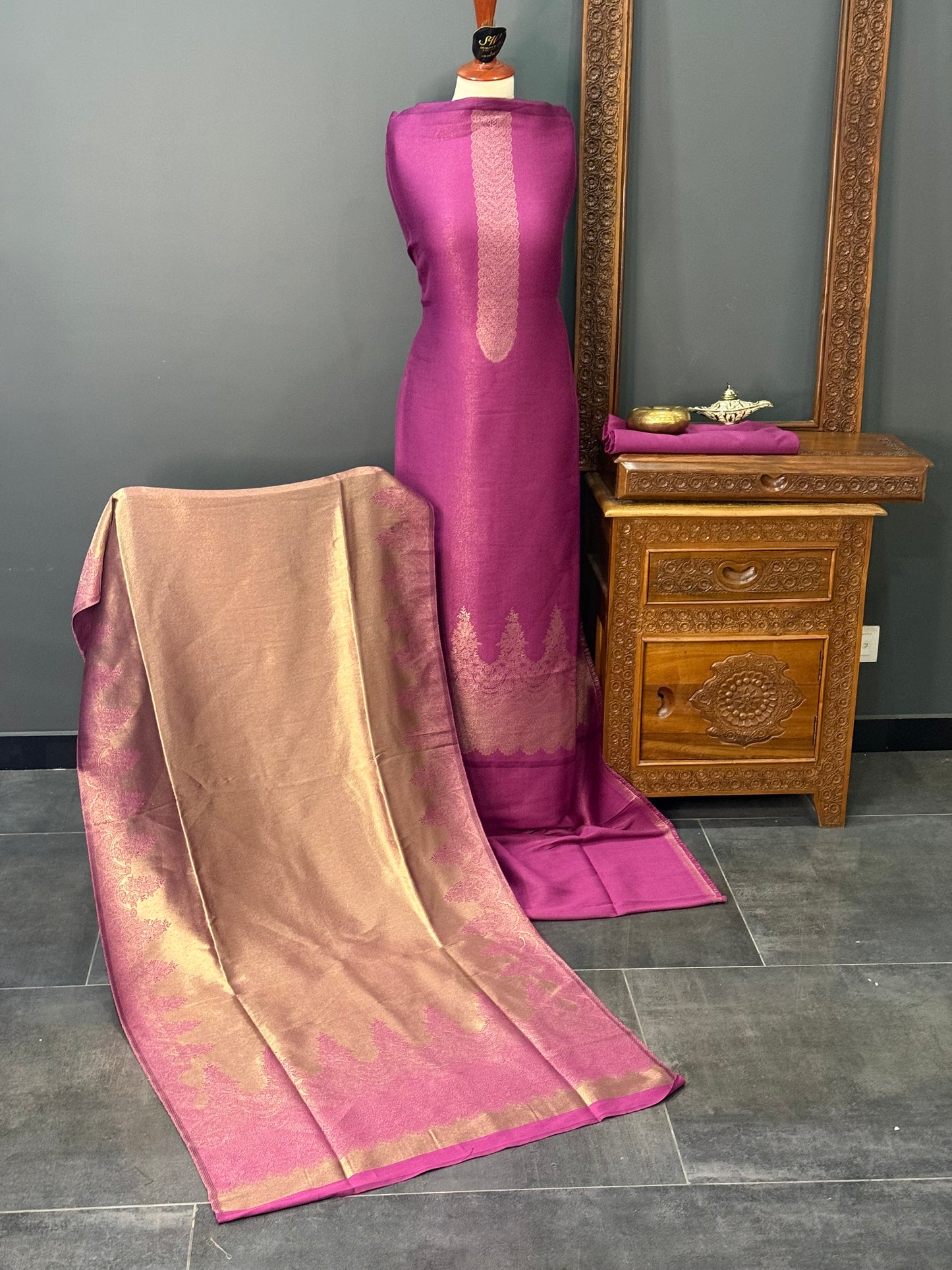 KANI PASHMINA SUIT