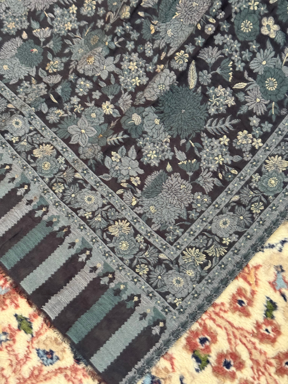 Kani pashmina stole