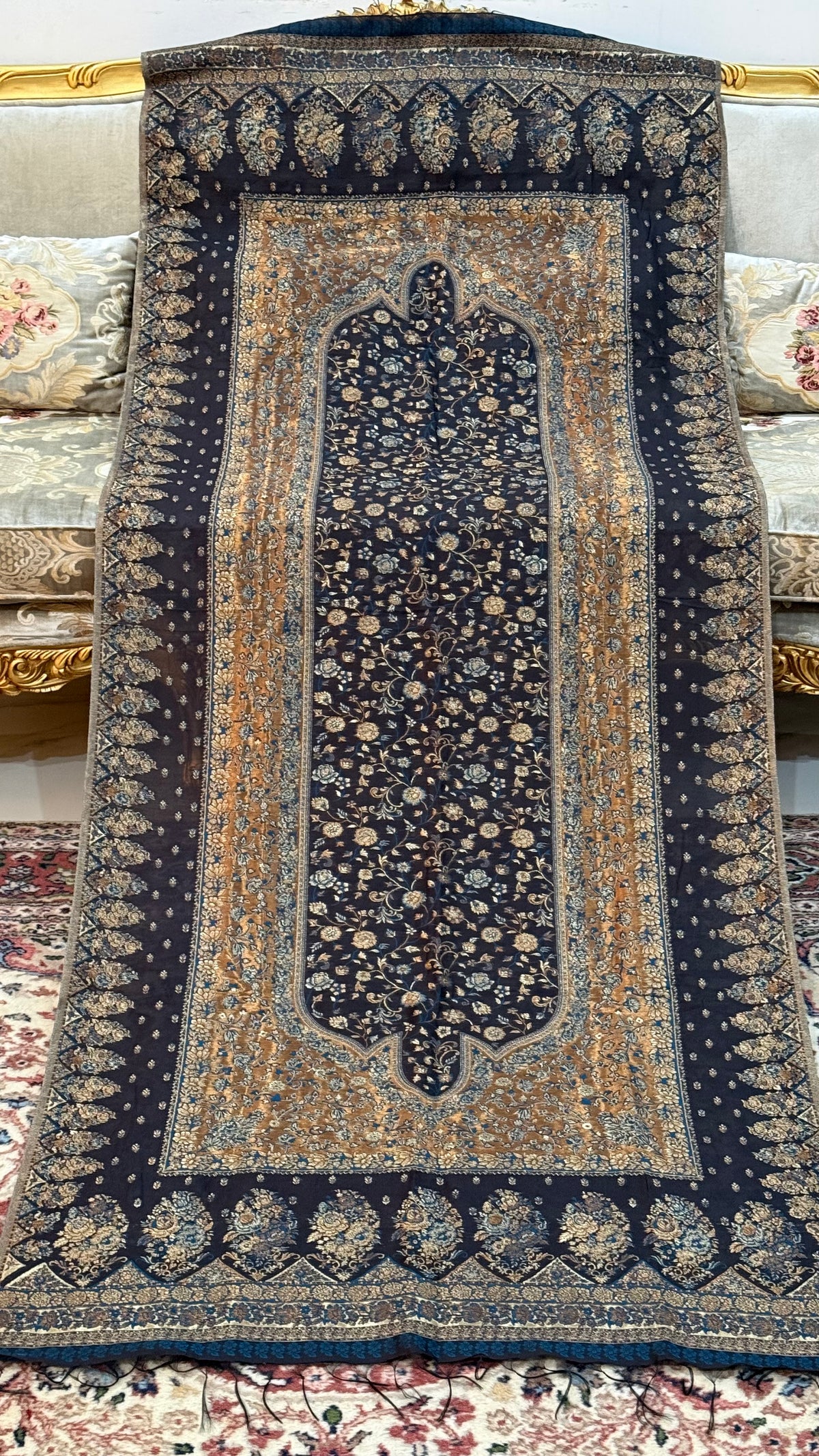 NOOR-E-KANI