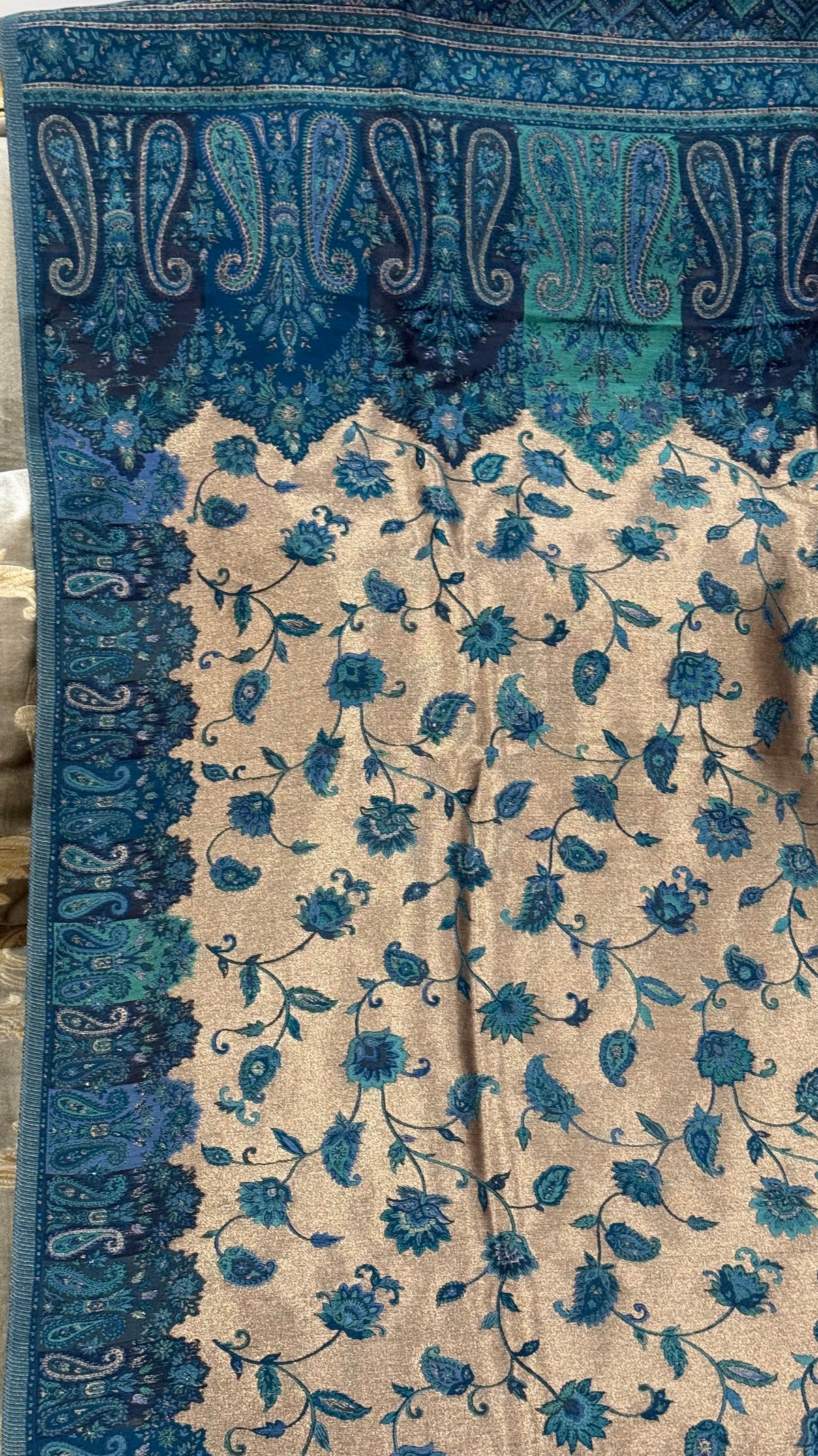 NOOR-E-KANI