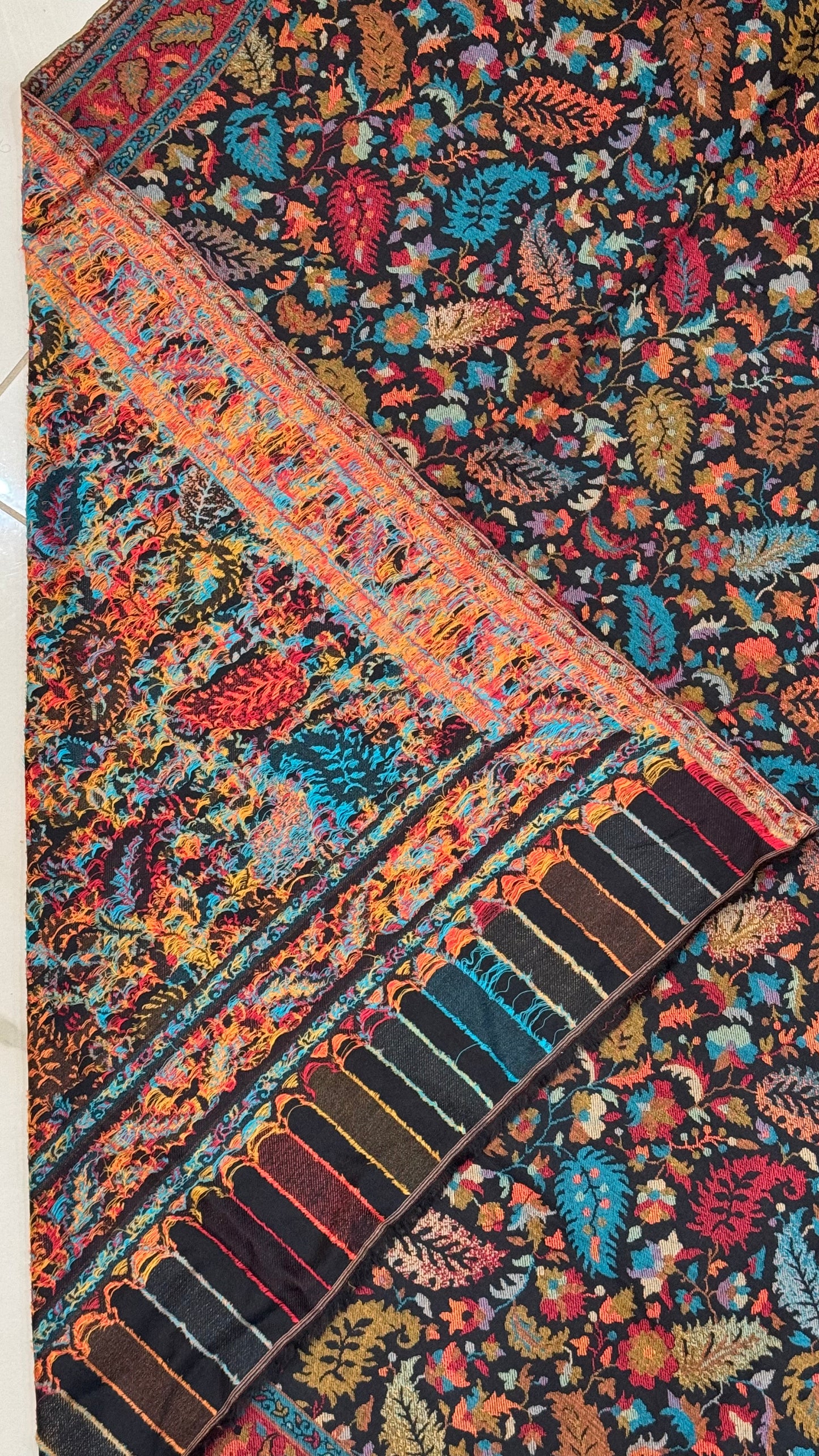 Kani Pashmina Shawl