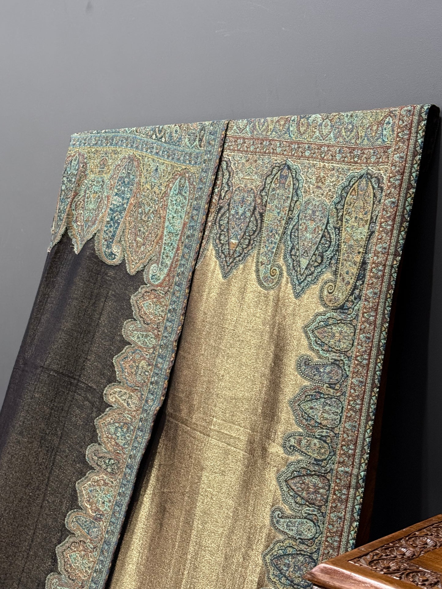 KANI PASHMINA MOON LIGHT SHAWL