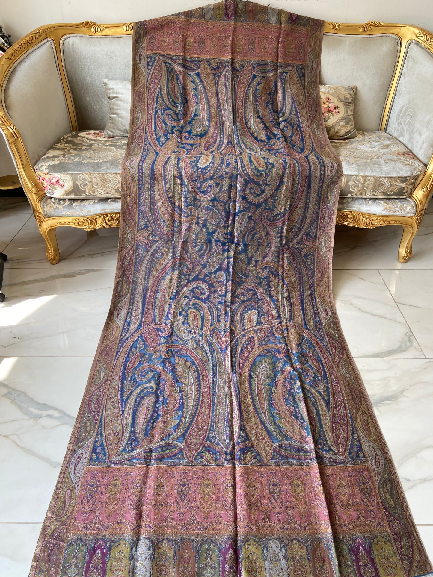 NOOR-E-KANI