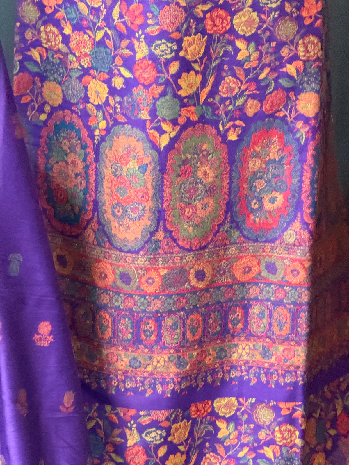KANI PASHMINA SUIT