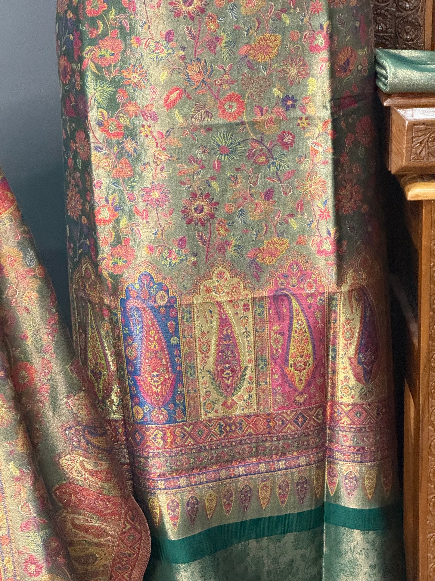 LREGAL LOOM