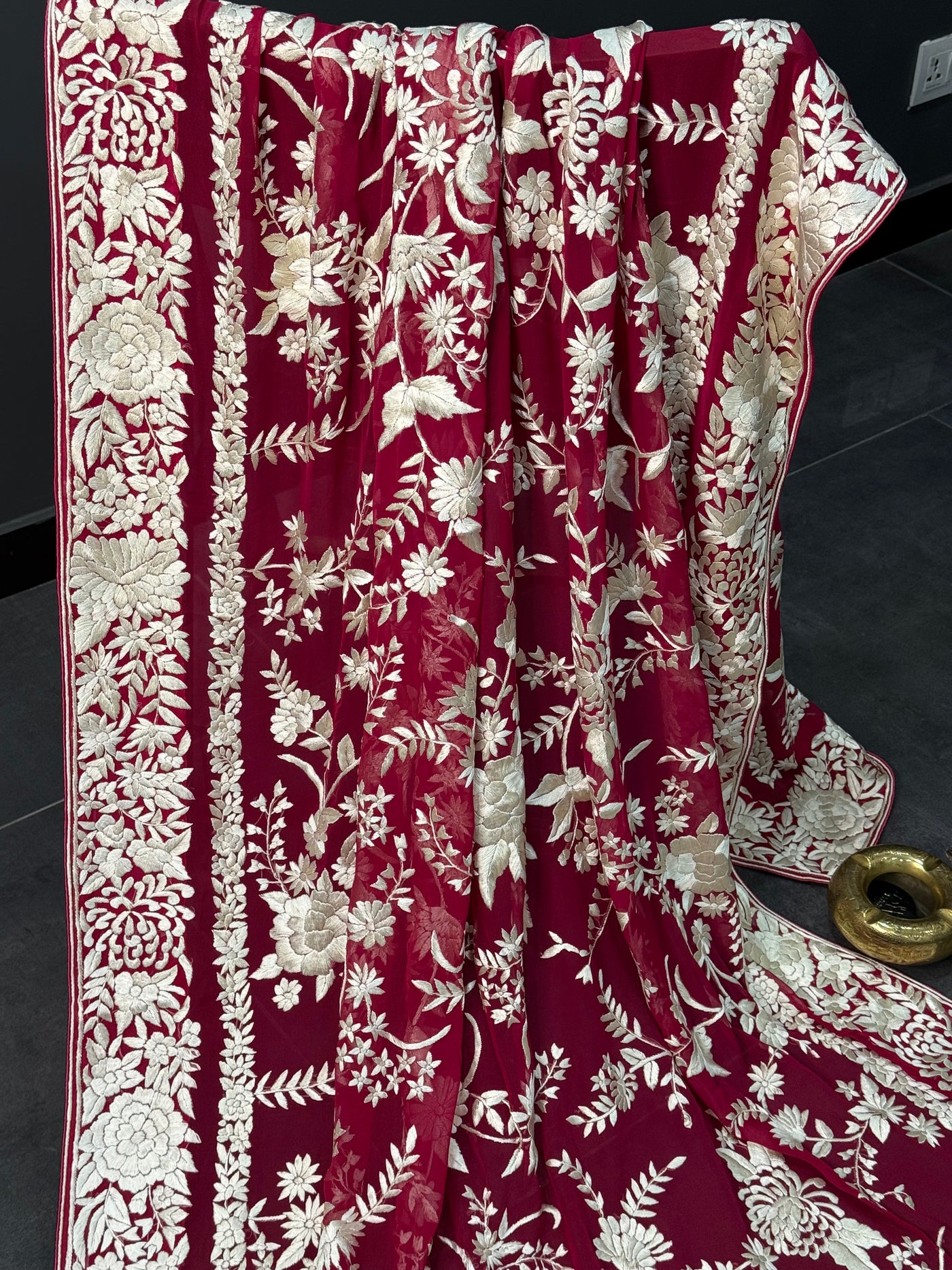 Parsi Gara Duppatta