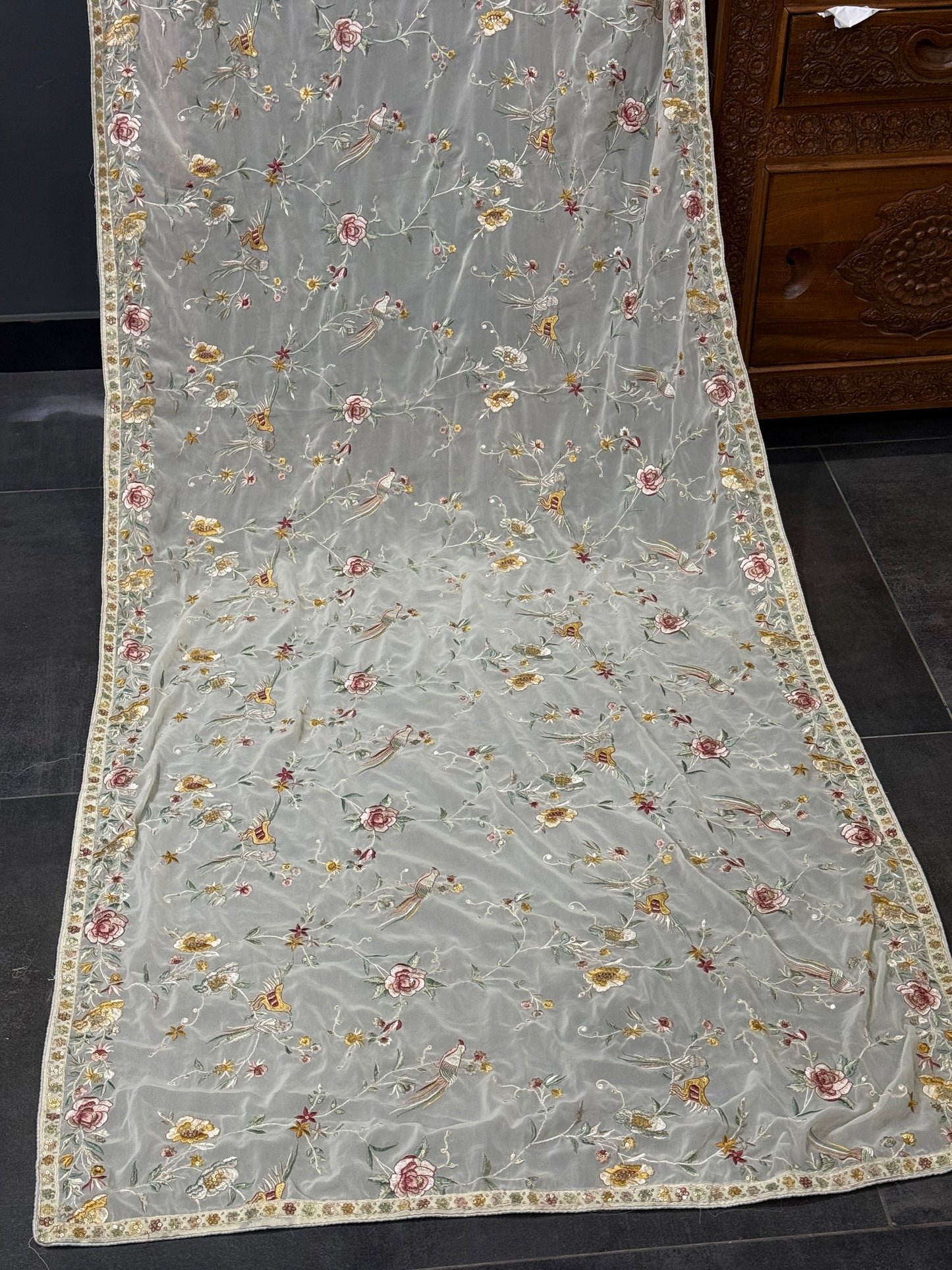 Parsi gara Mechine embroidered