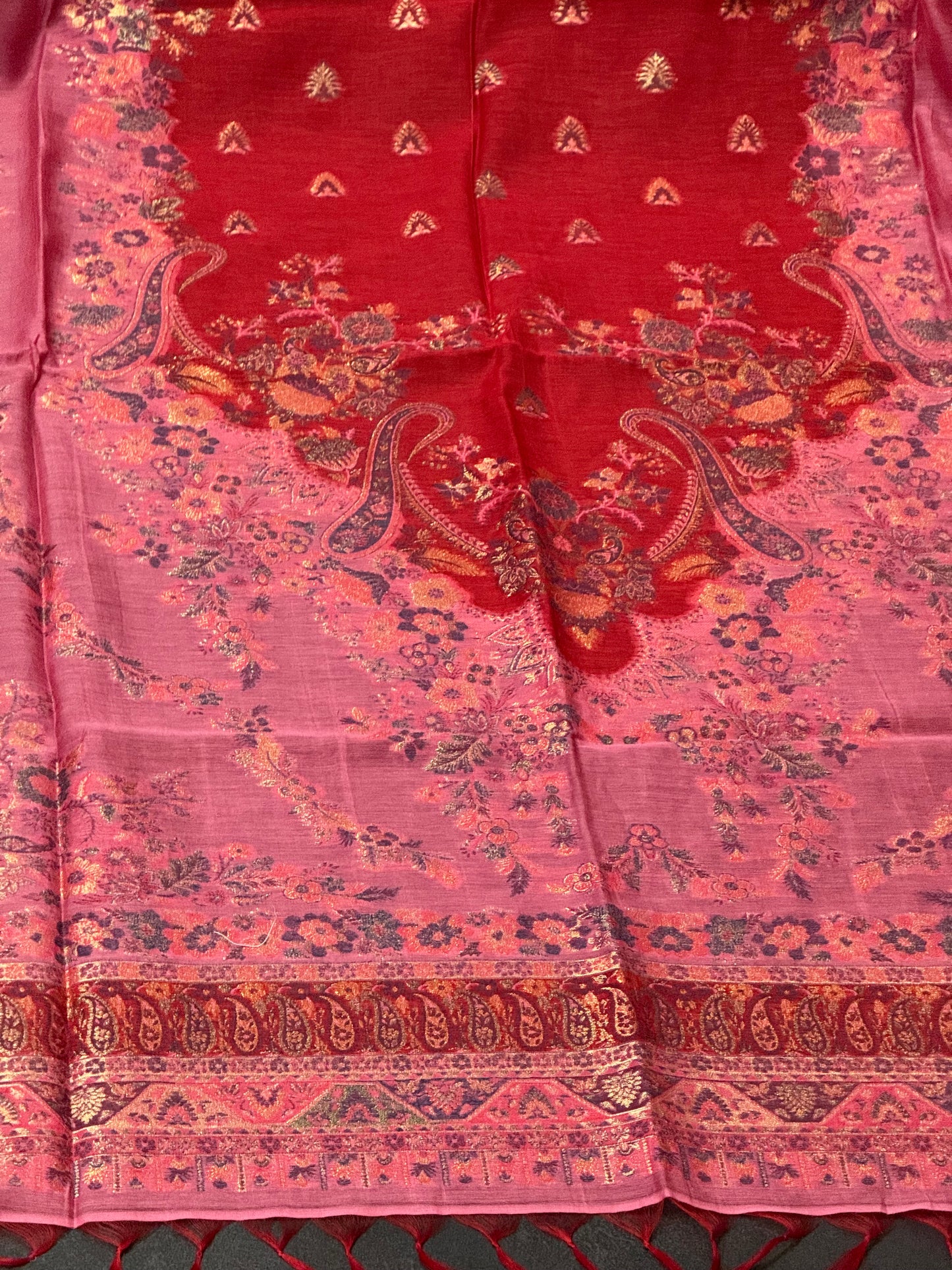 REGAL LOOM SHAHI RESHAM