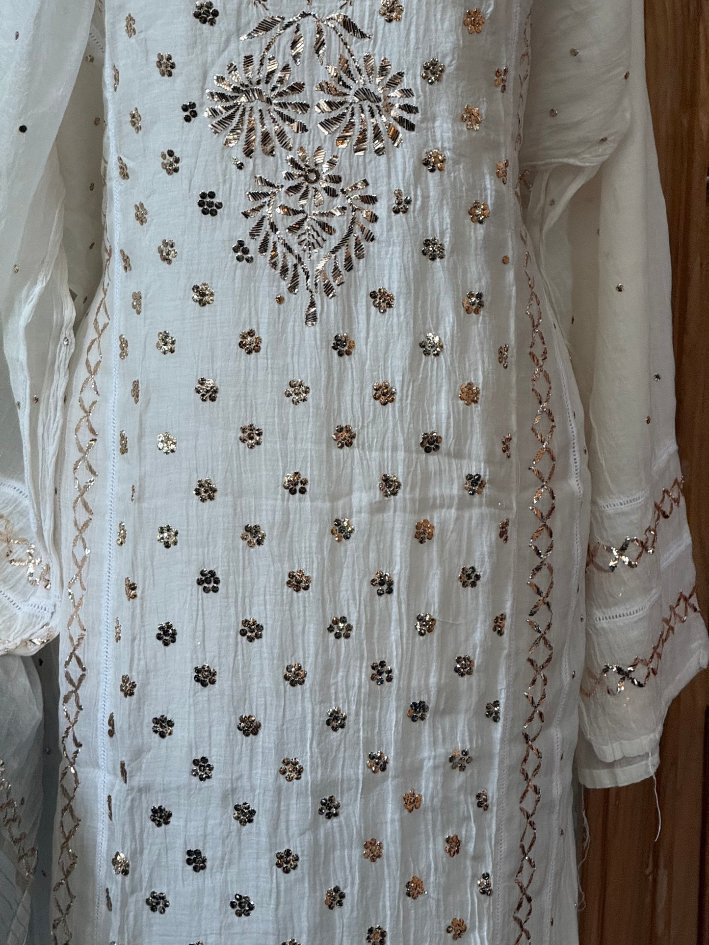 Mul chanderi kurta set mukesh work