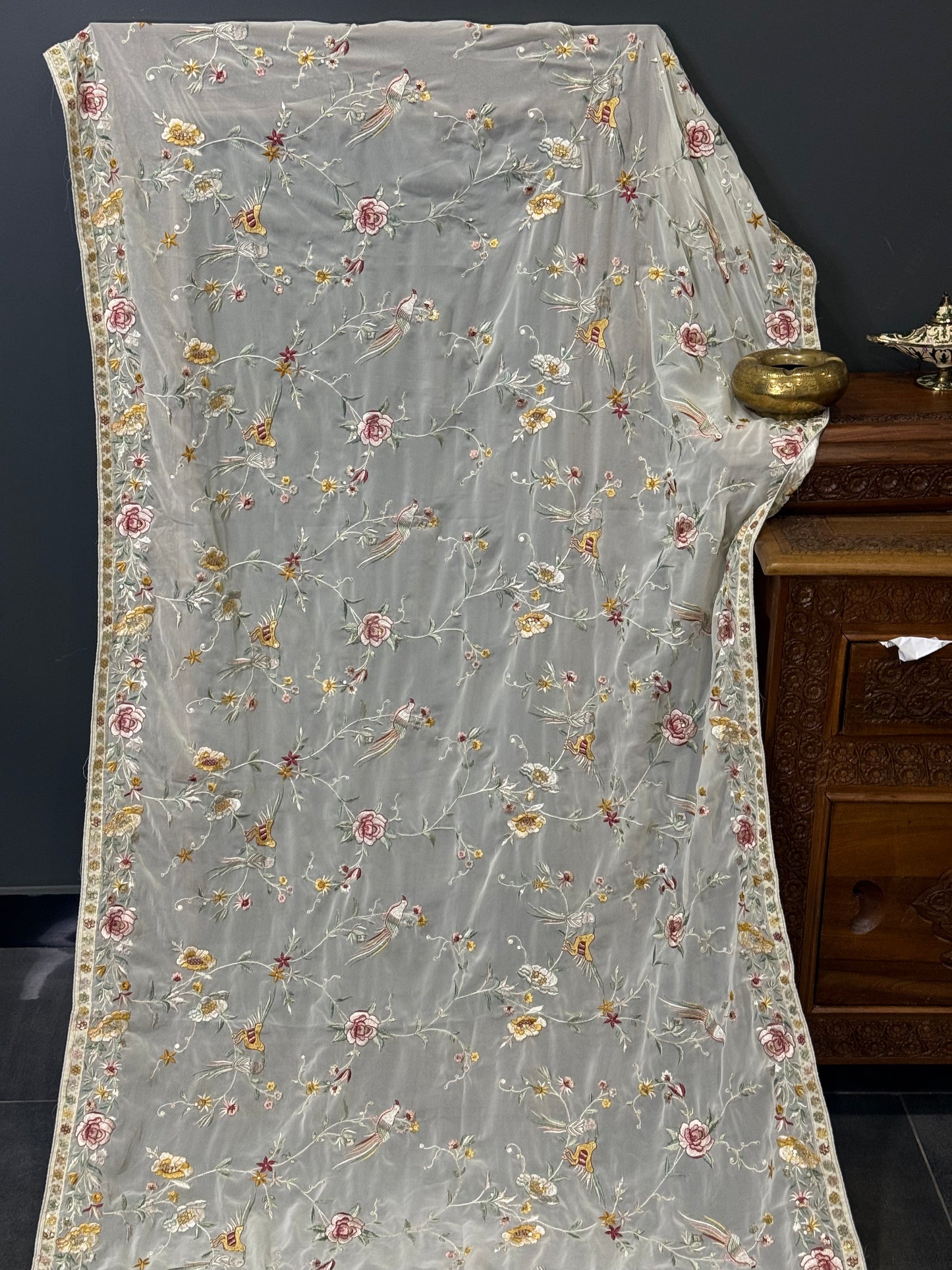 Parsi gara Mechine embroidered