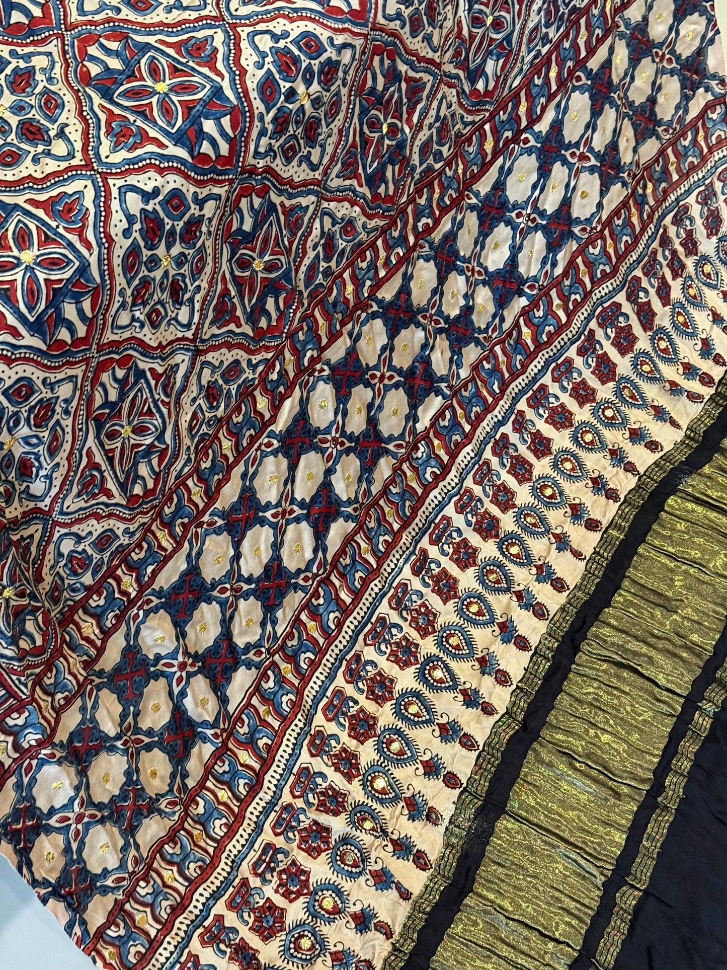 Ajrak mukesh duppata