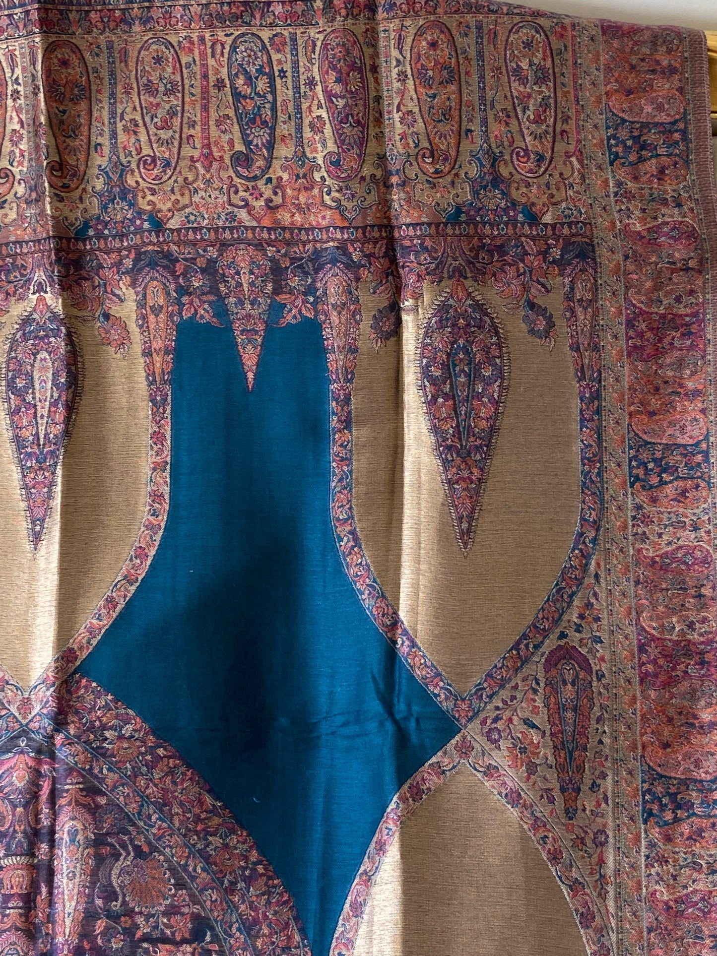 NOOR-E-KANI