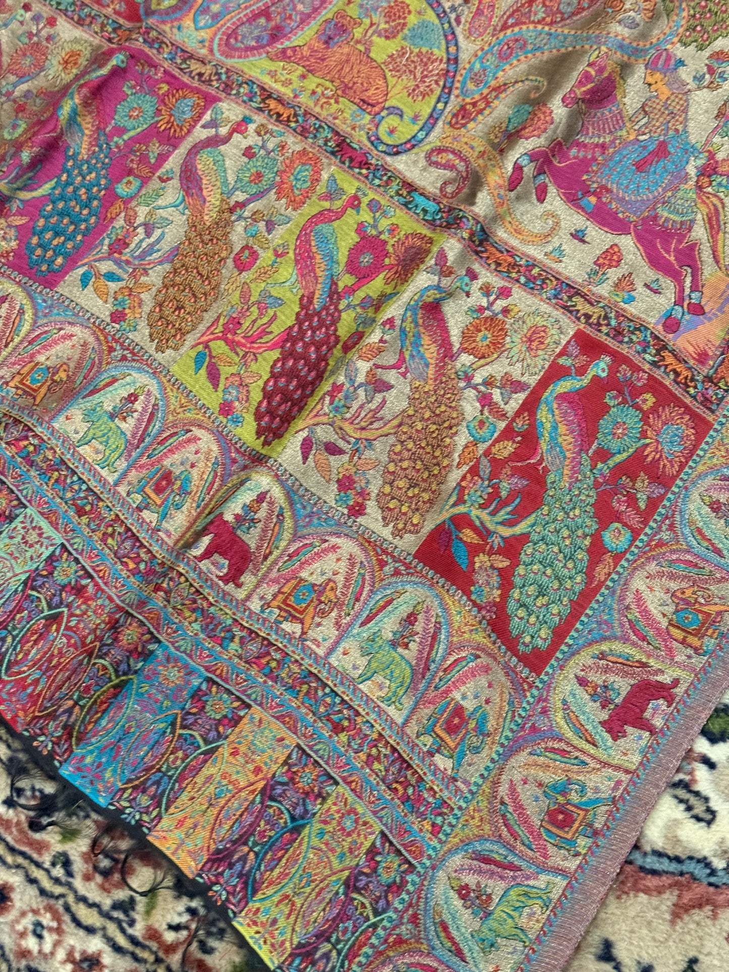 NOOR-E-KANI