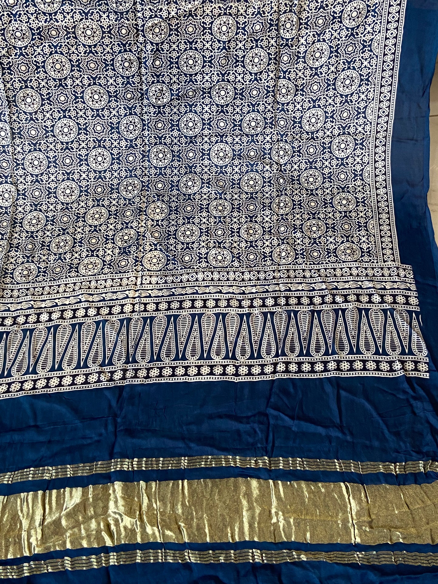 Ajrak mukesh duppata