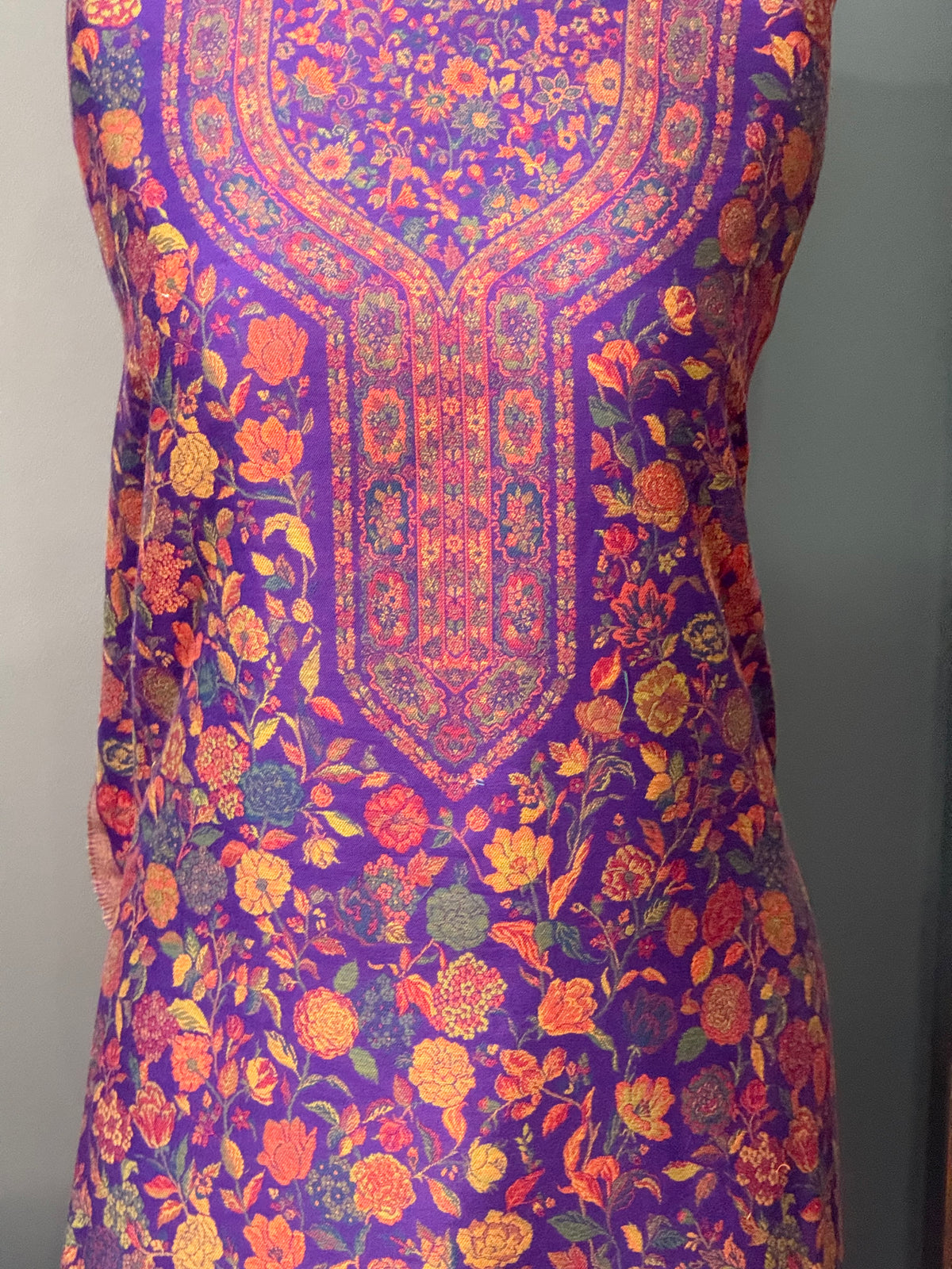 KANI PASHMINA SUIT