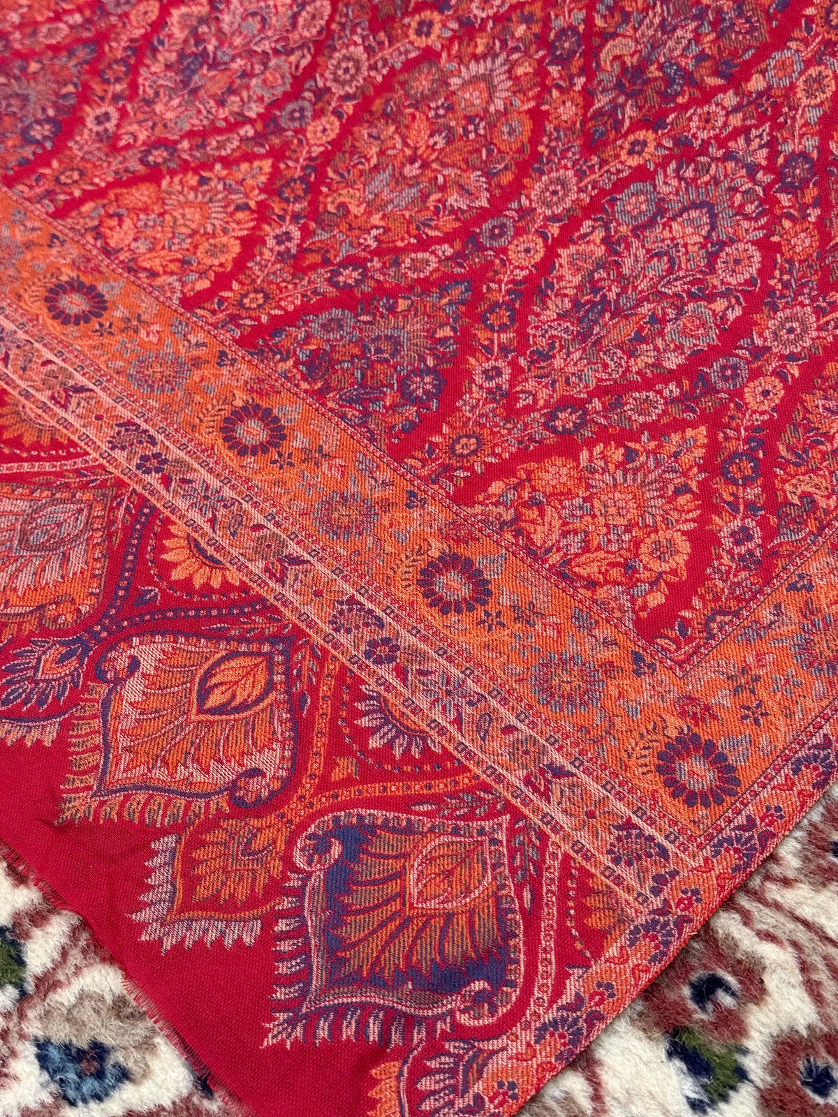 Kani pashmina stole