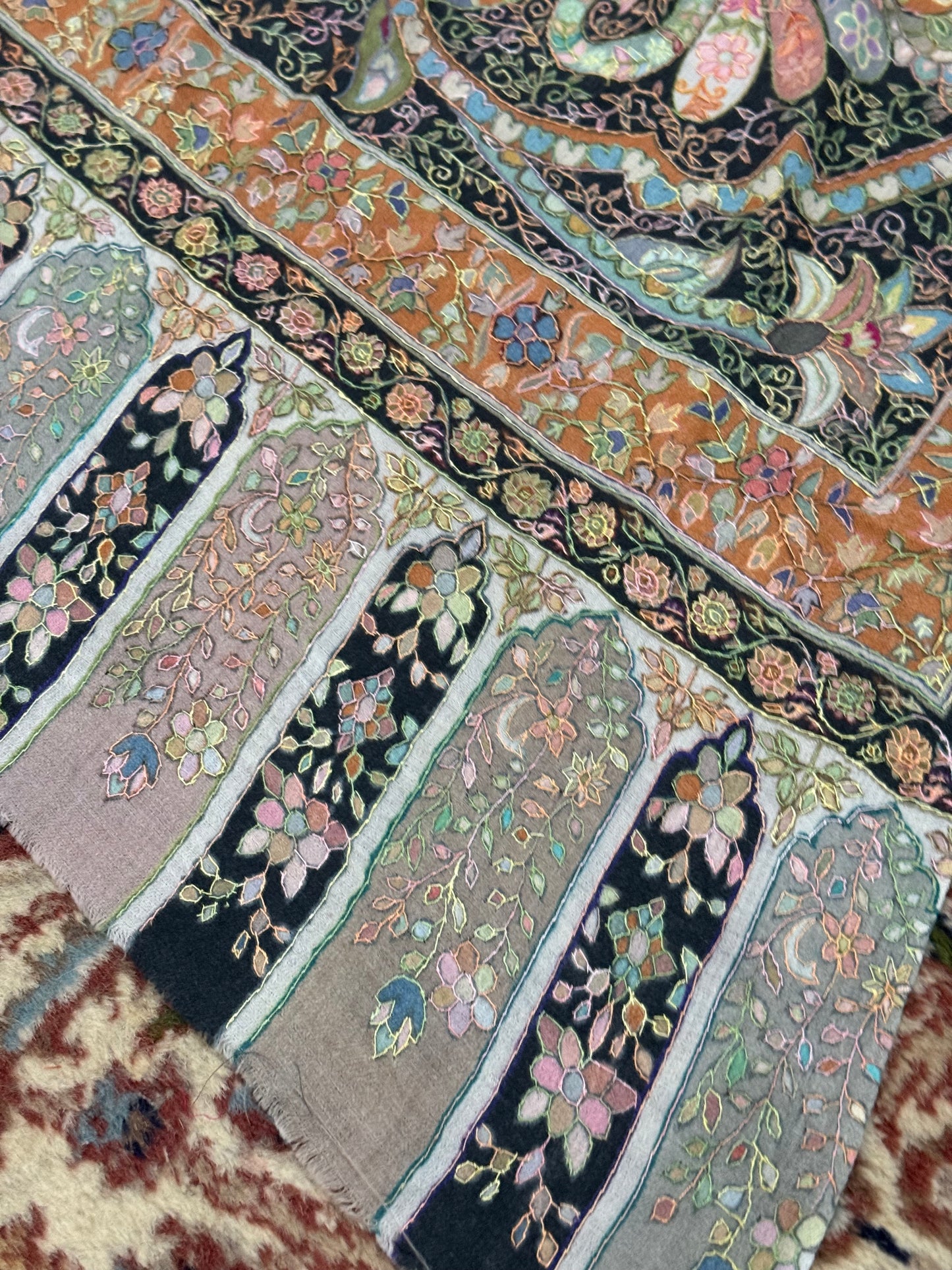 Kalamkari shawl