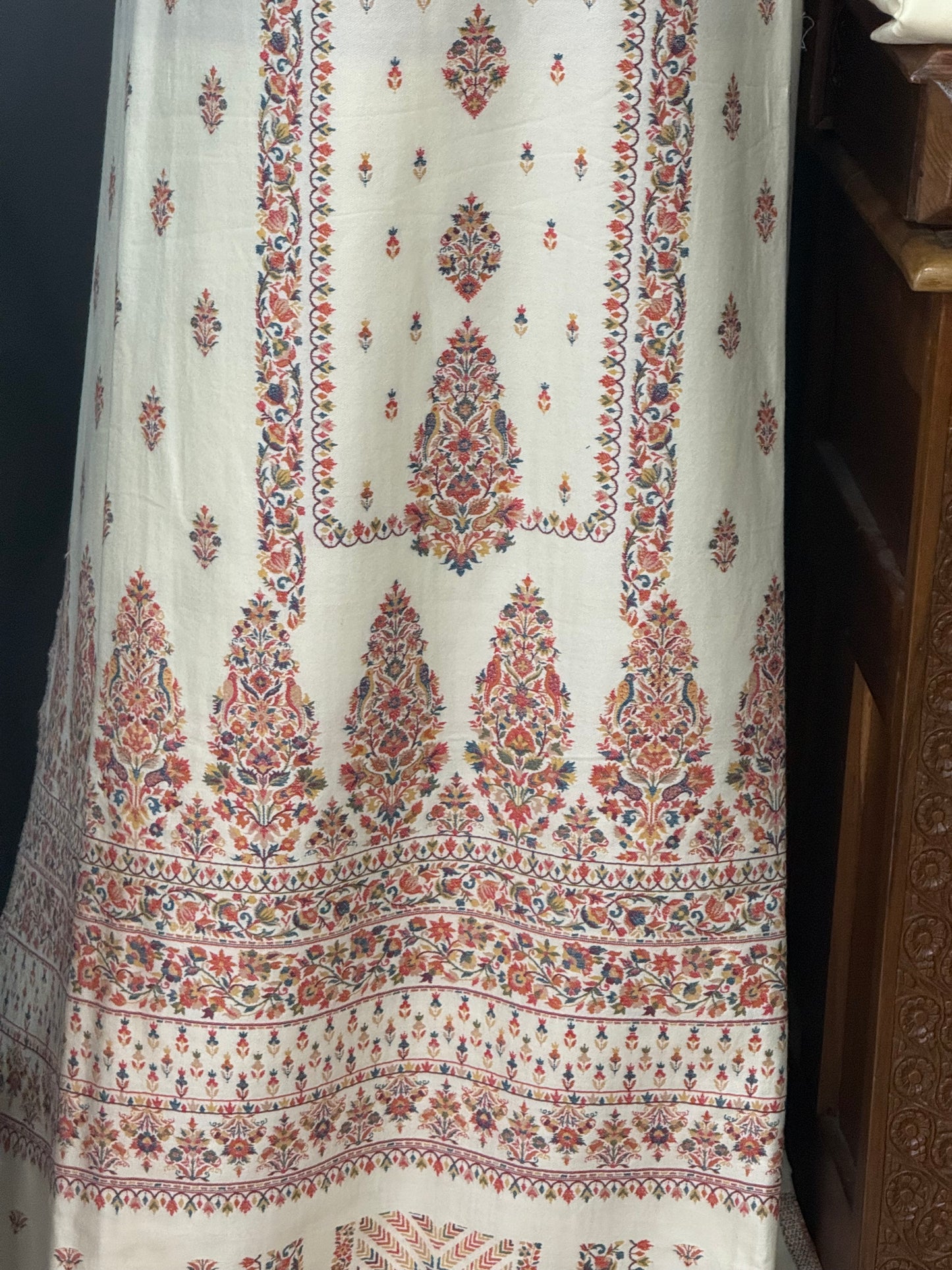 KANI PASHMINA SUIT