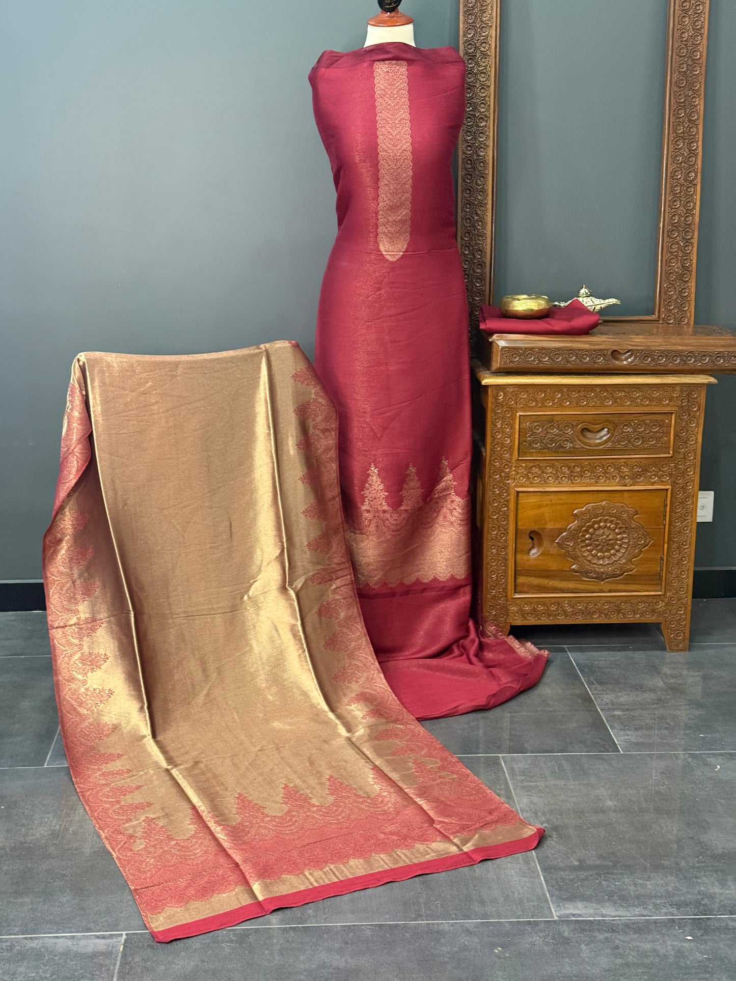 KANI PASHMINA SUIT