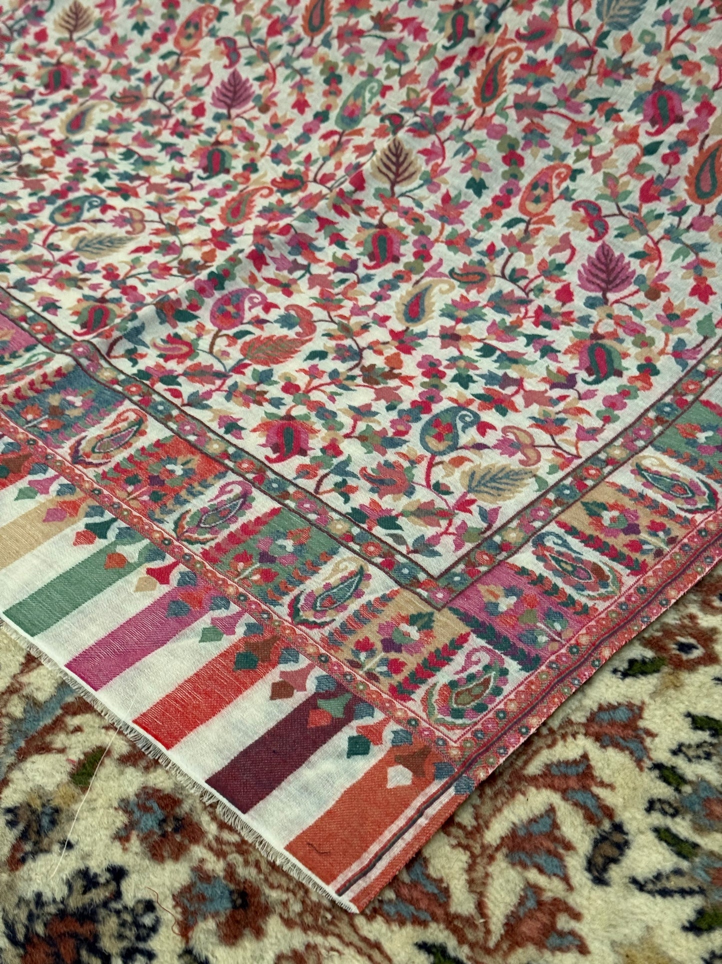 KANI PASHMINA PREMIUM