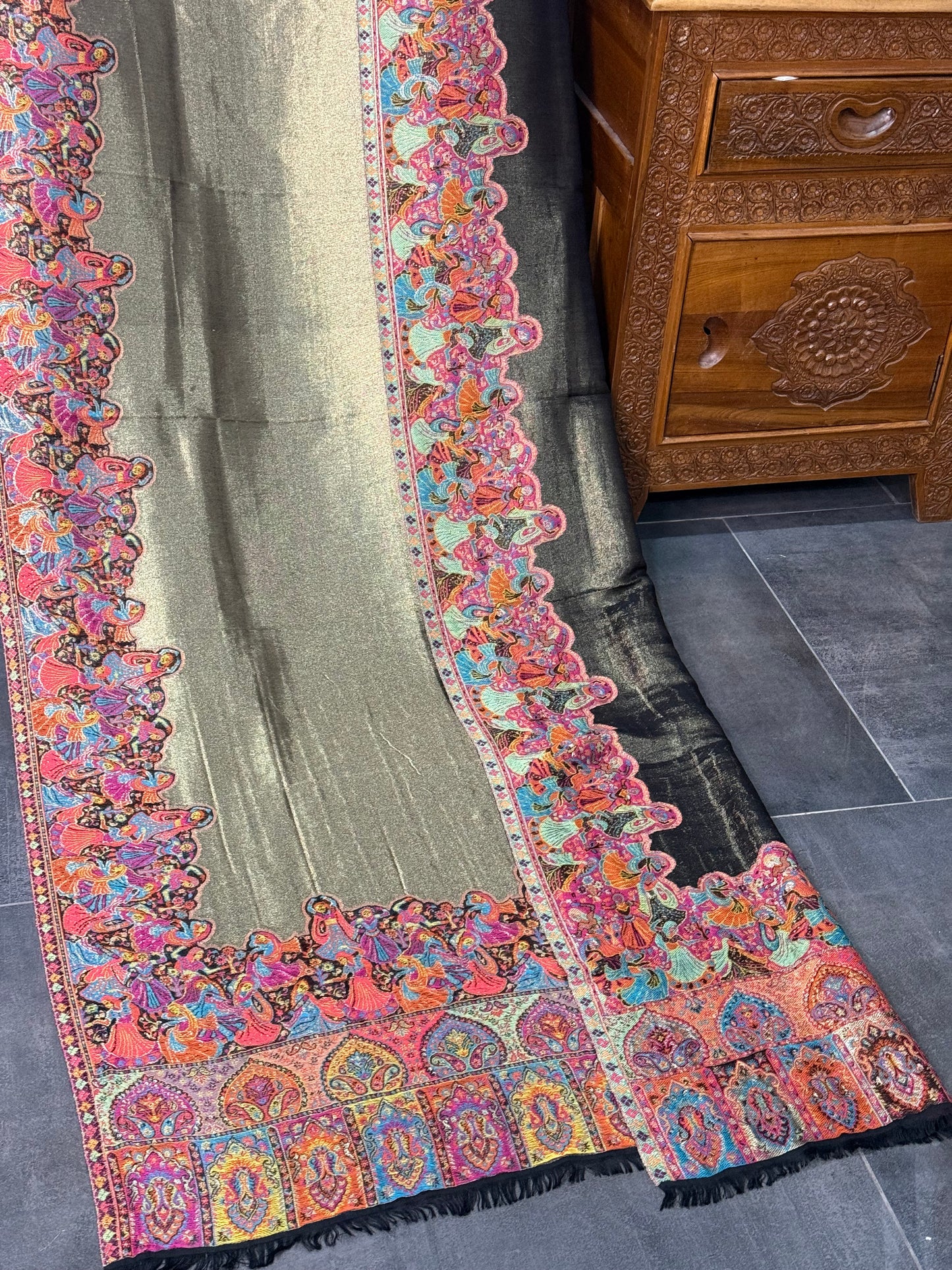 KANI PASHMINA MOON LIGHT SHAWL