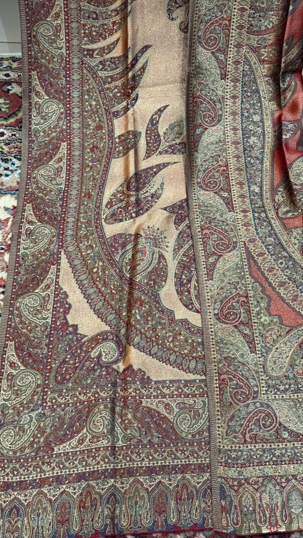 NOOR-E-KANI