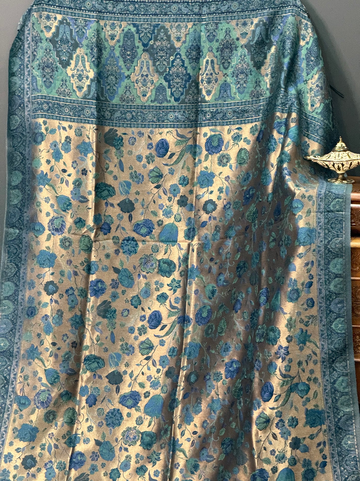 NOOR-E-KANI