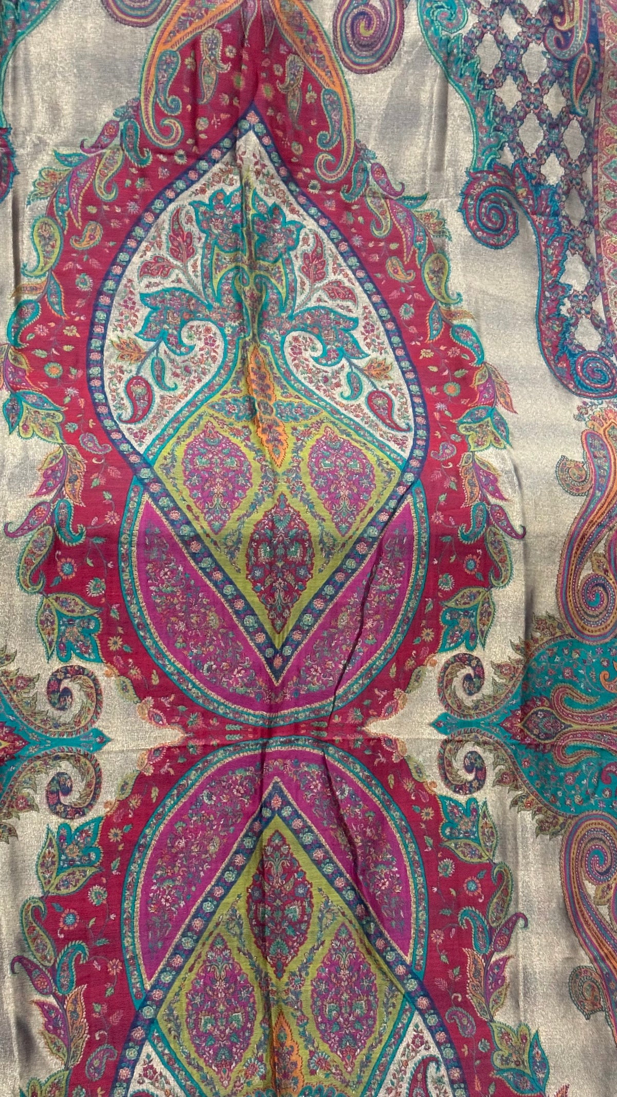 NOOR-E-KANI