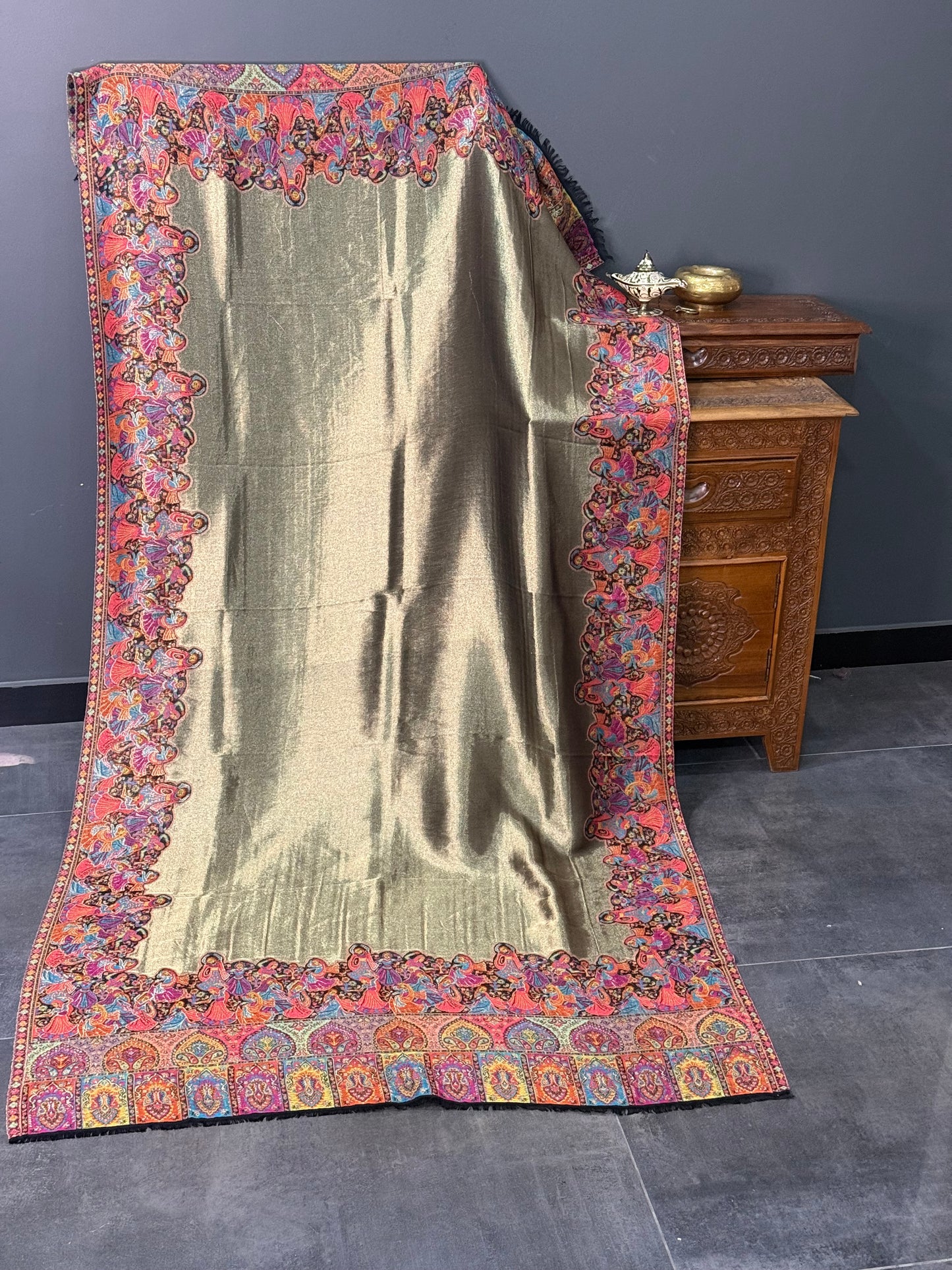 KANI PASHMINA MOON LIGHT SHAWL