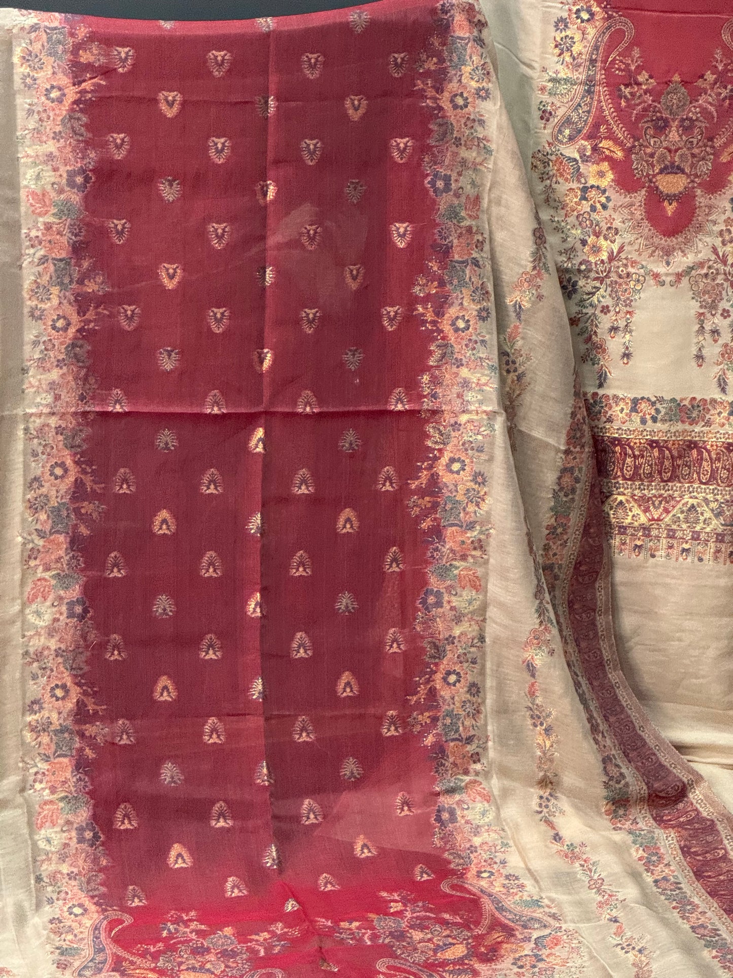 REGAL LOOM SHAHI RESHAM