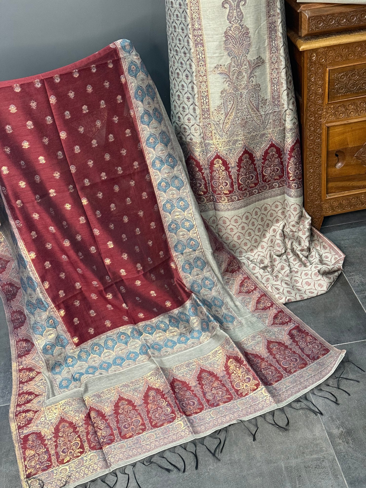 REGAL LOOM SHAHI RESHAM