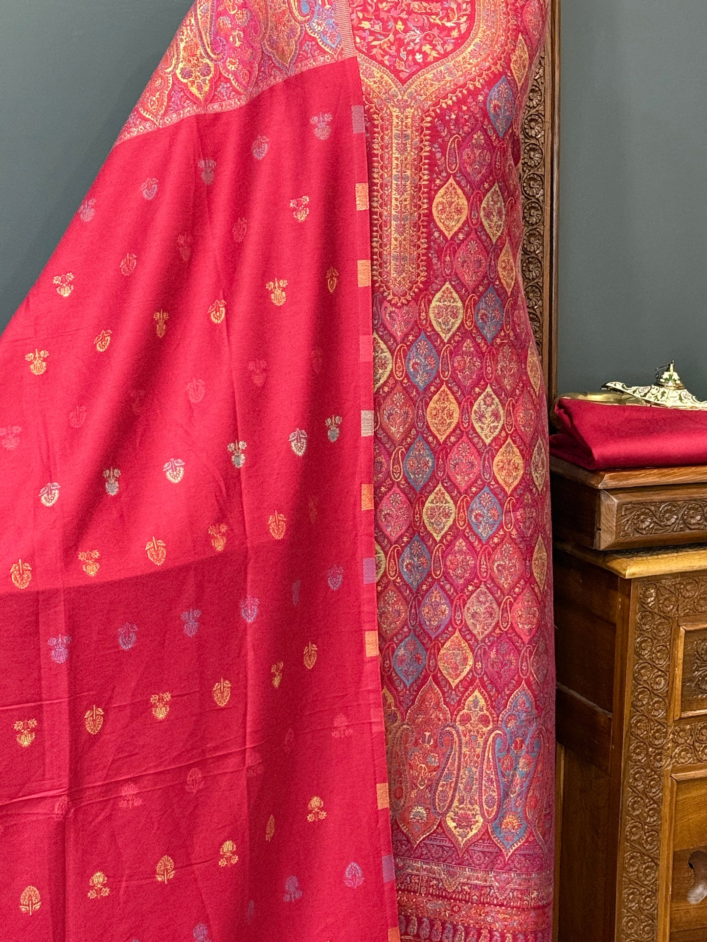 KANI PASHMINA SUIT