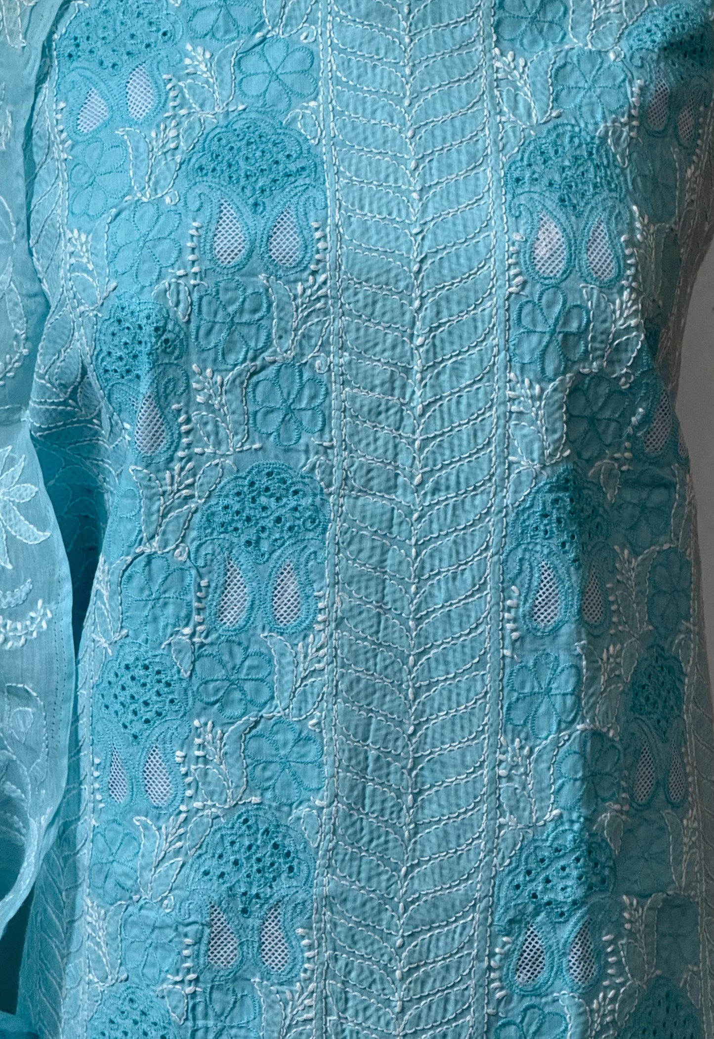 Soft cotton lawn  kurta with cotton lawn duppata hand work