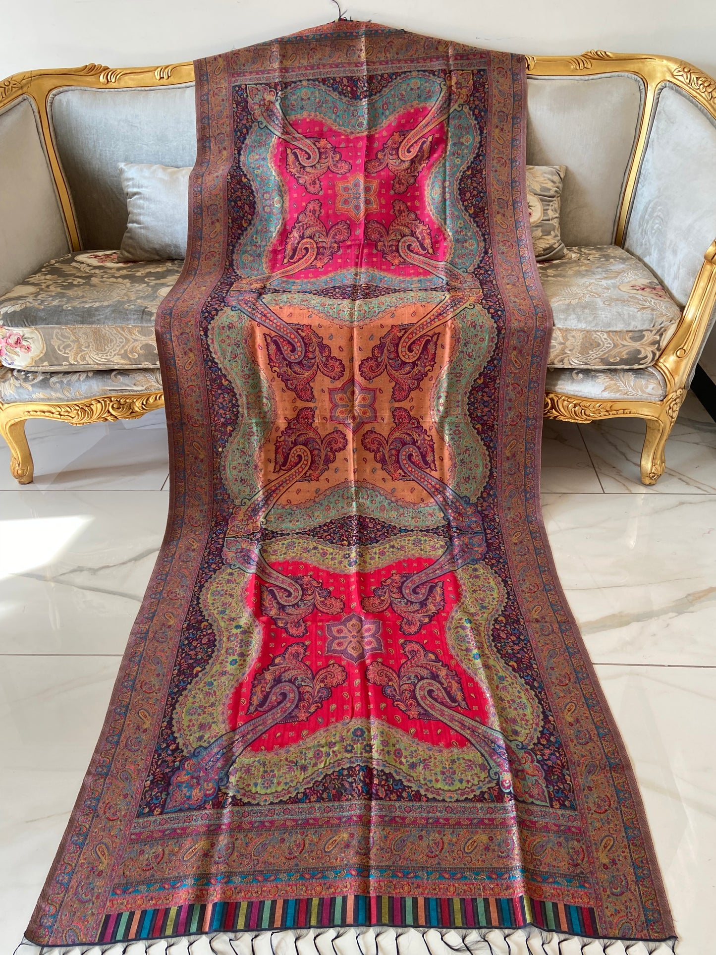 NOOR-E-KANI