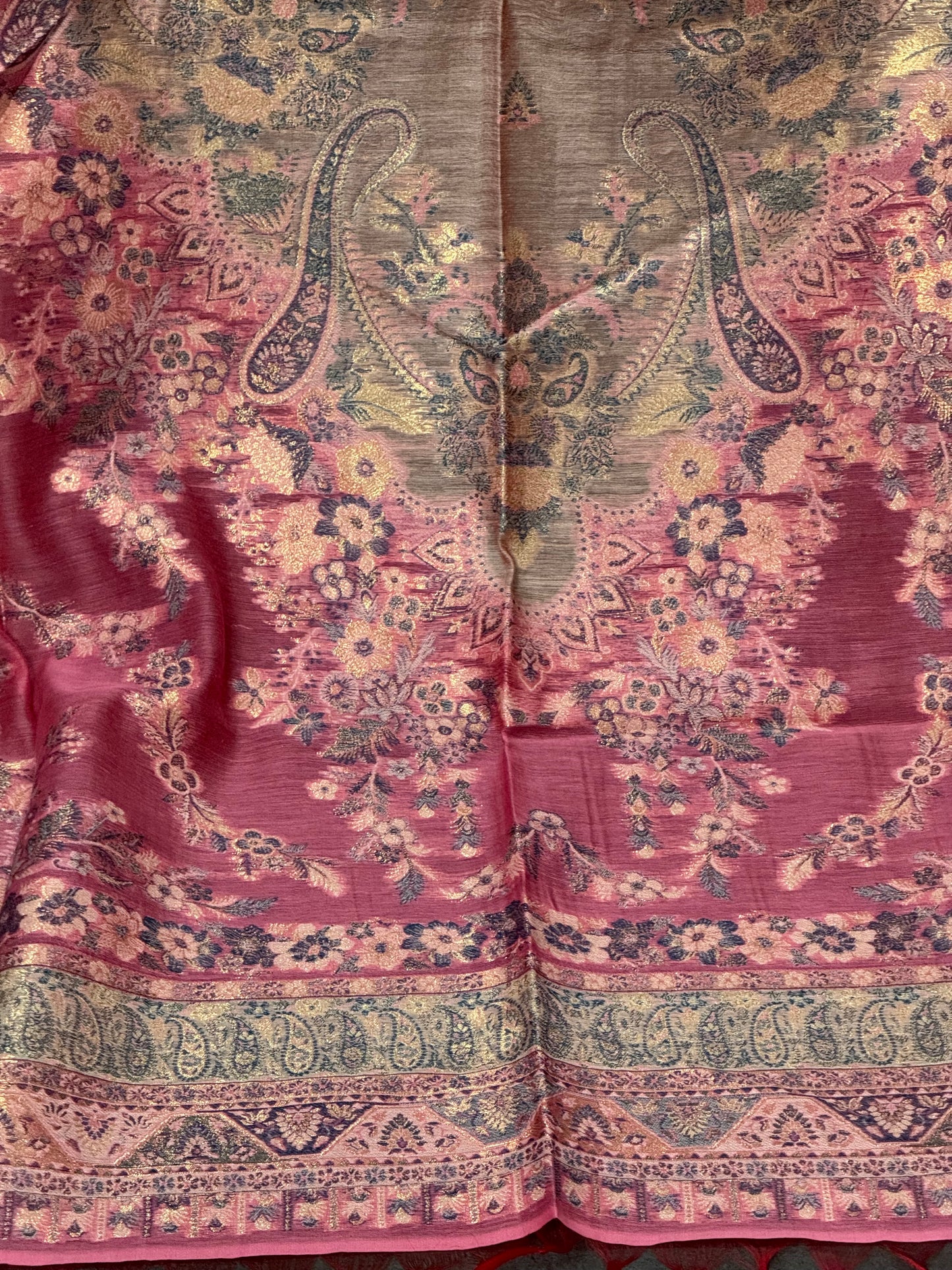 REGAL LOOM SHAHI RESHAM