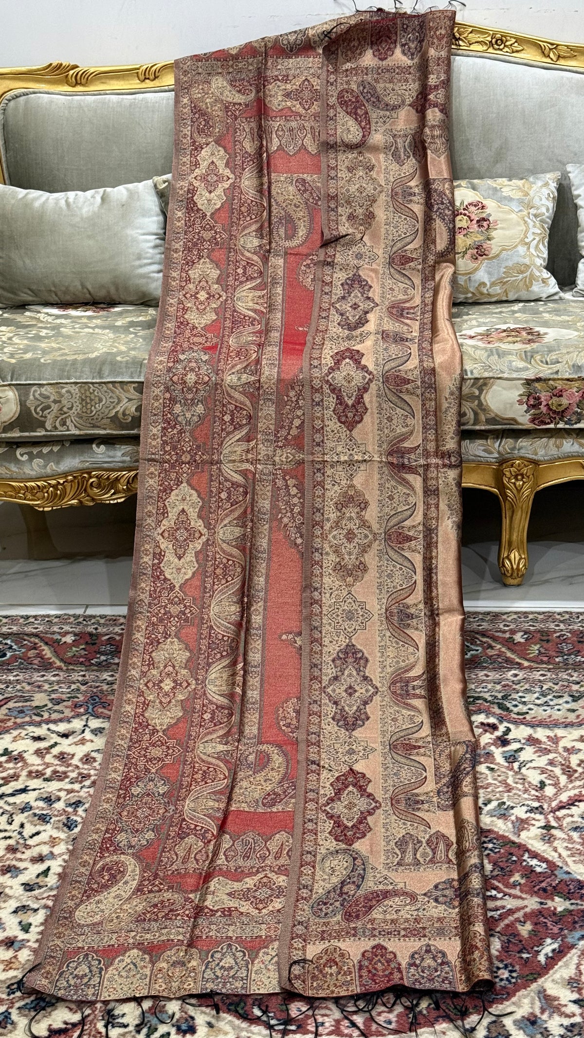 NOOR-E-KANI