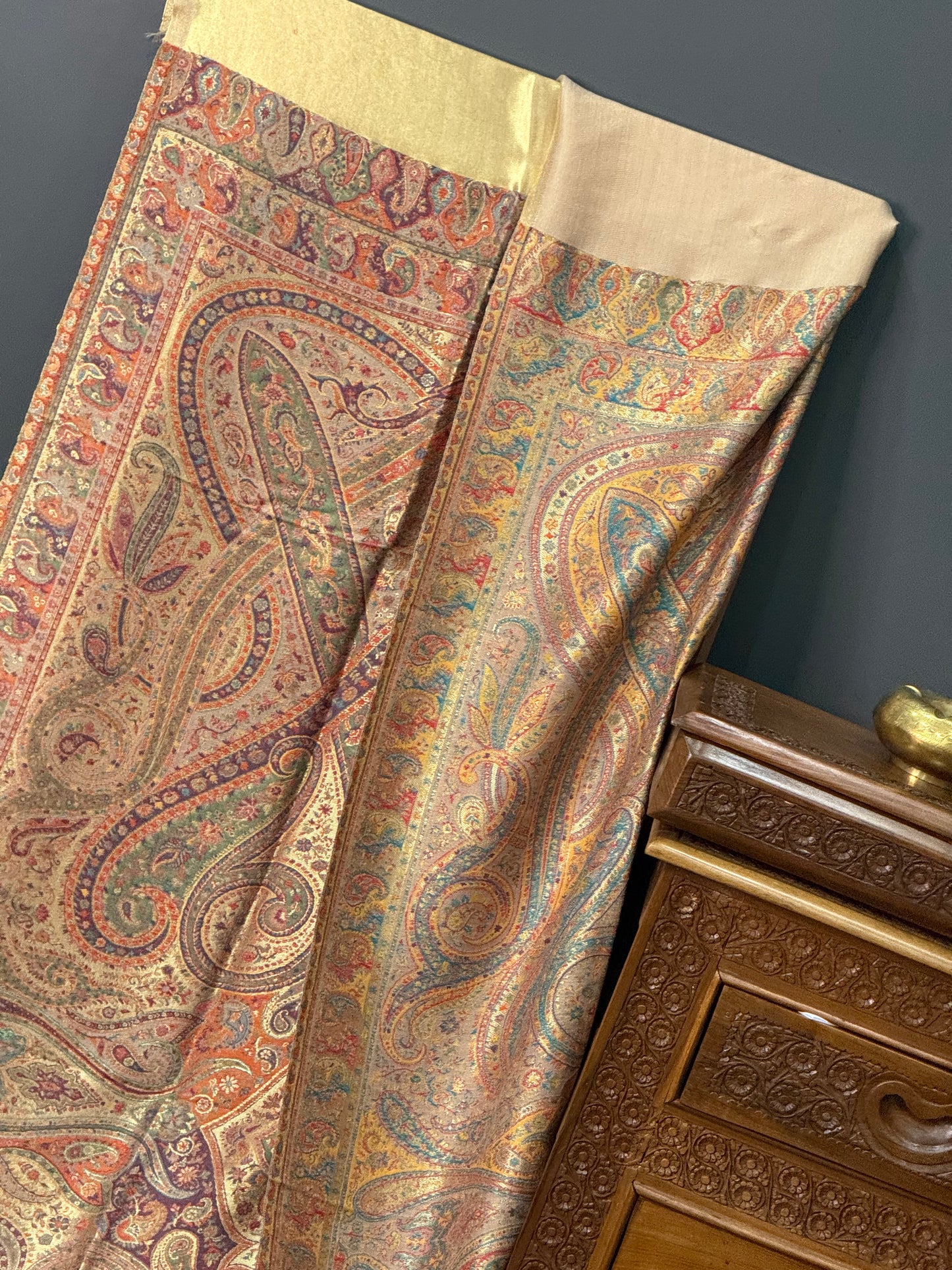Reversible kani moonlight shawl