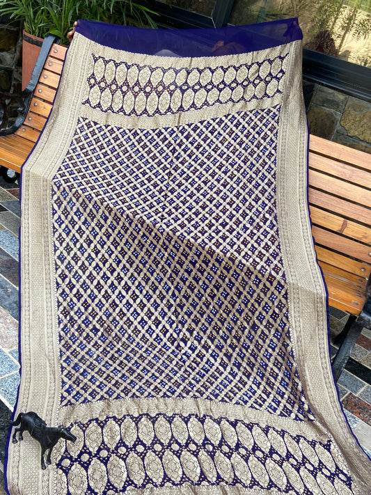 Pure Georgette neem Zari with mena kari duppata
